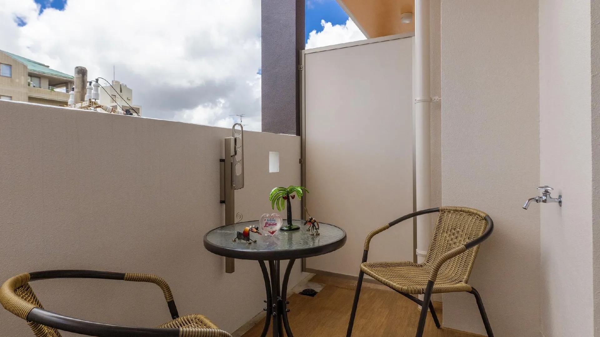 오키나와 본섬 Yenn's Marina Inn Mashiki Condo-Hotels 1성급 호텔 외관