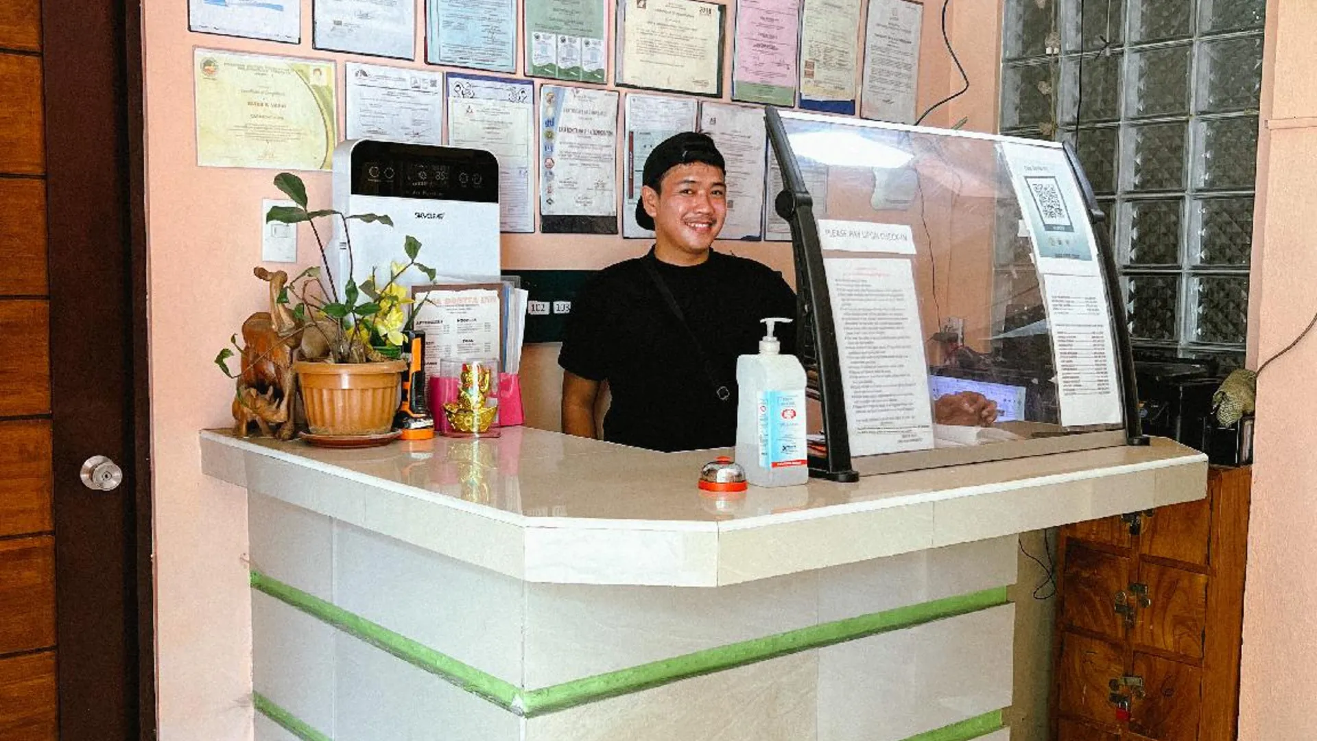 세부 에스테르 플레이스 카사 보니타 인 4성급 호텔 로비