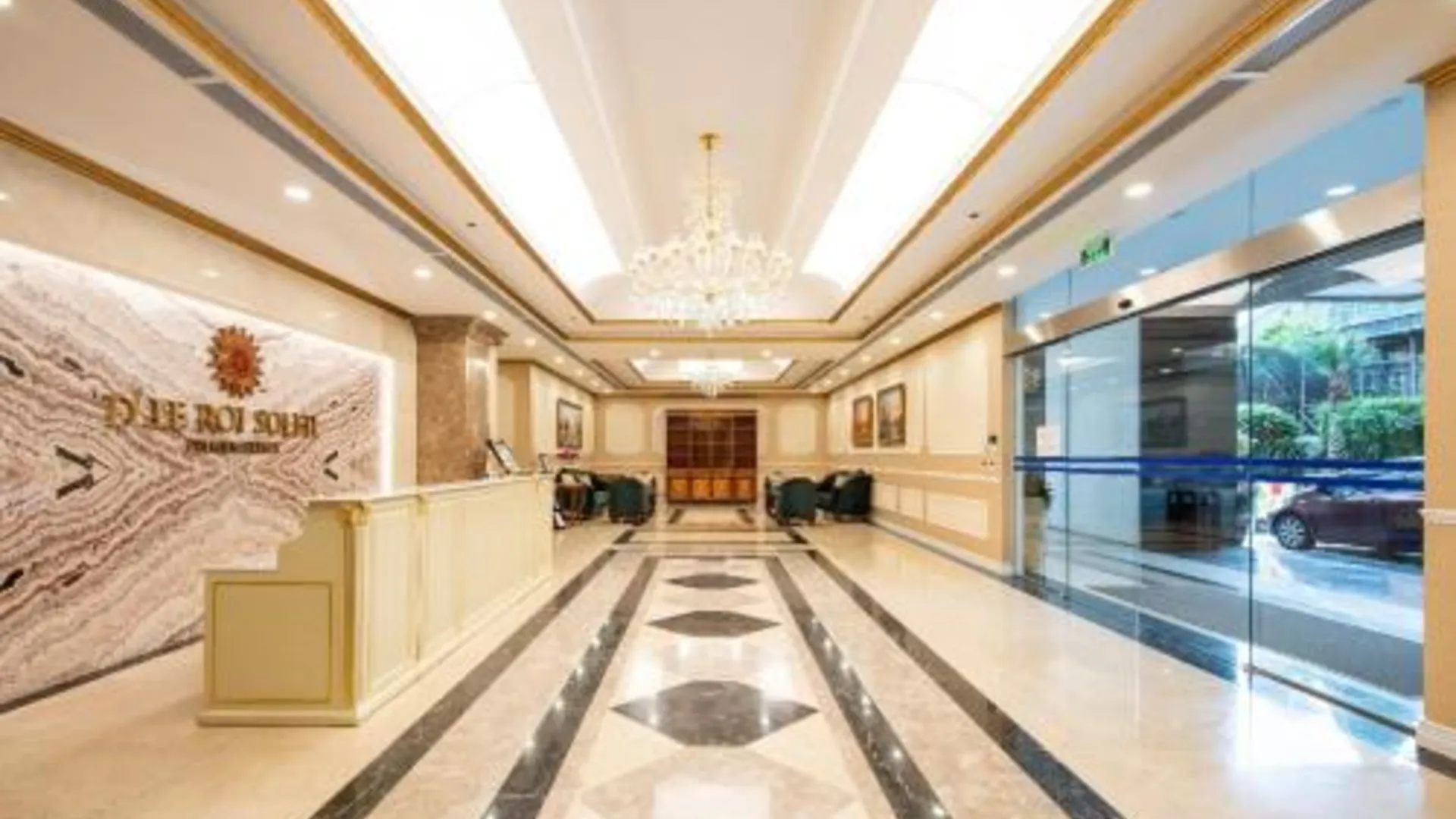 하노이 D. ' 르 루아 솔레이 웨스트레이크 하노이 5성급 게스트하우스 로비