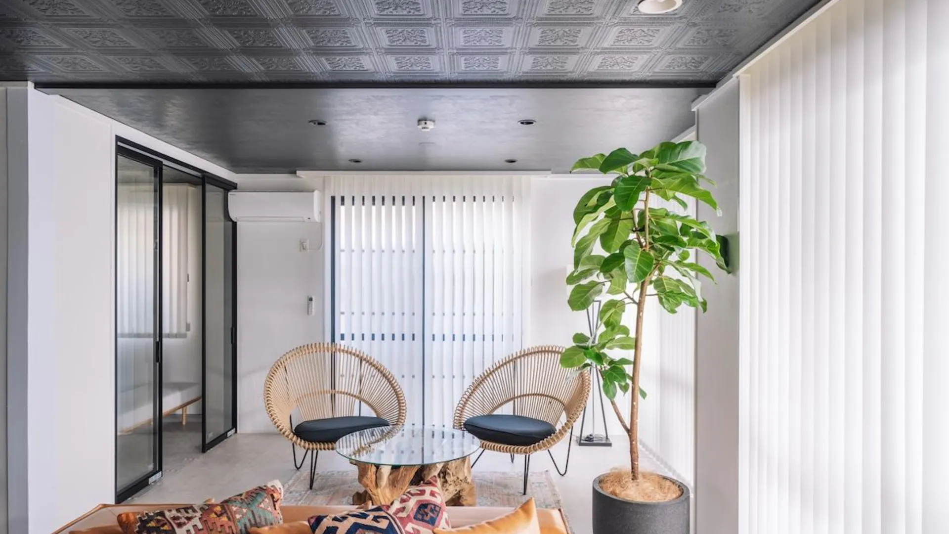 오키나와 본섬 우라소에의 프라이빗 하우스 (180m², 침실 4개, 프라이빗 욕실 2개) 4성급 싱글룸 객실