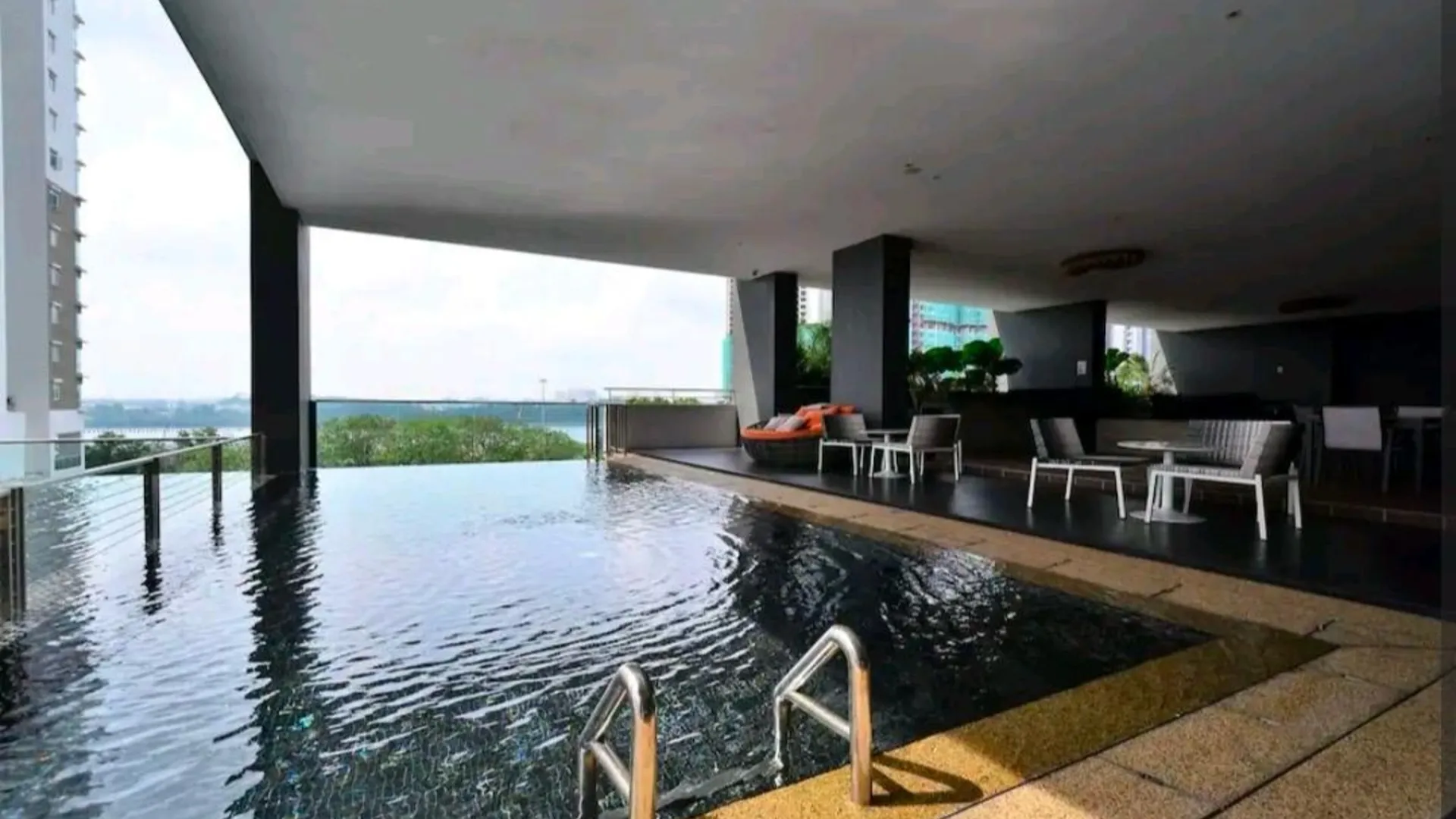 조호바루 / 조호르바루 조호바루의 프라이빗 하우스 (110m², 침실 2개, 프라이빗 욕실 2개) 2성급 싱글룸 로비