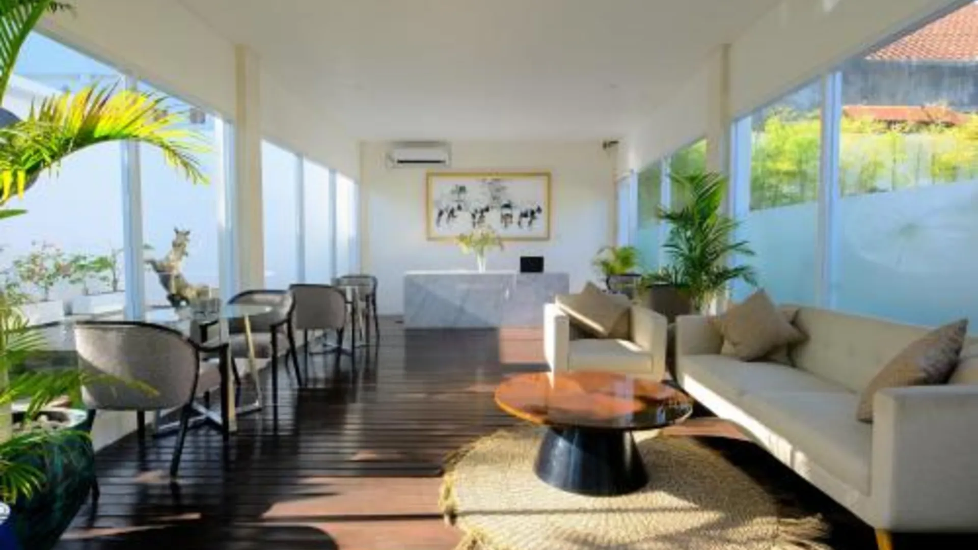 발리 더 그랜드 다하 럭셔리 빌라 3성급 호텔 로비