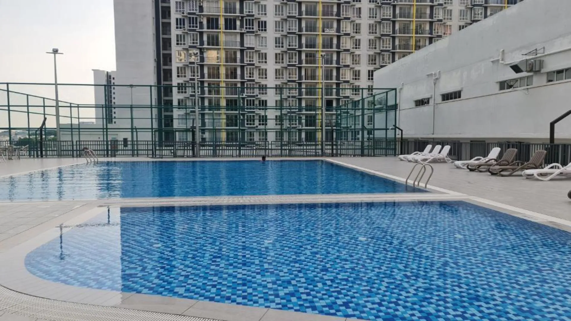 말라카 말라카 시내의 아파트먼트 (m², 침실 3개, 프라이빗 욕실 2개) 4성급 싱글룸 로비