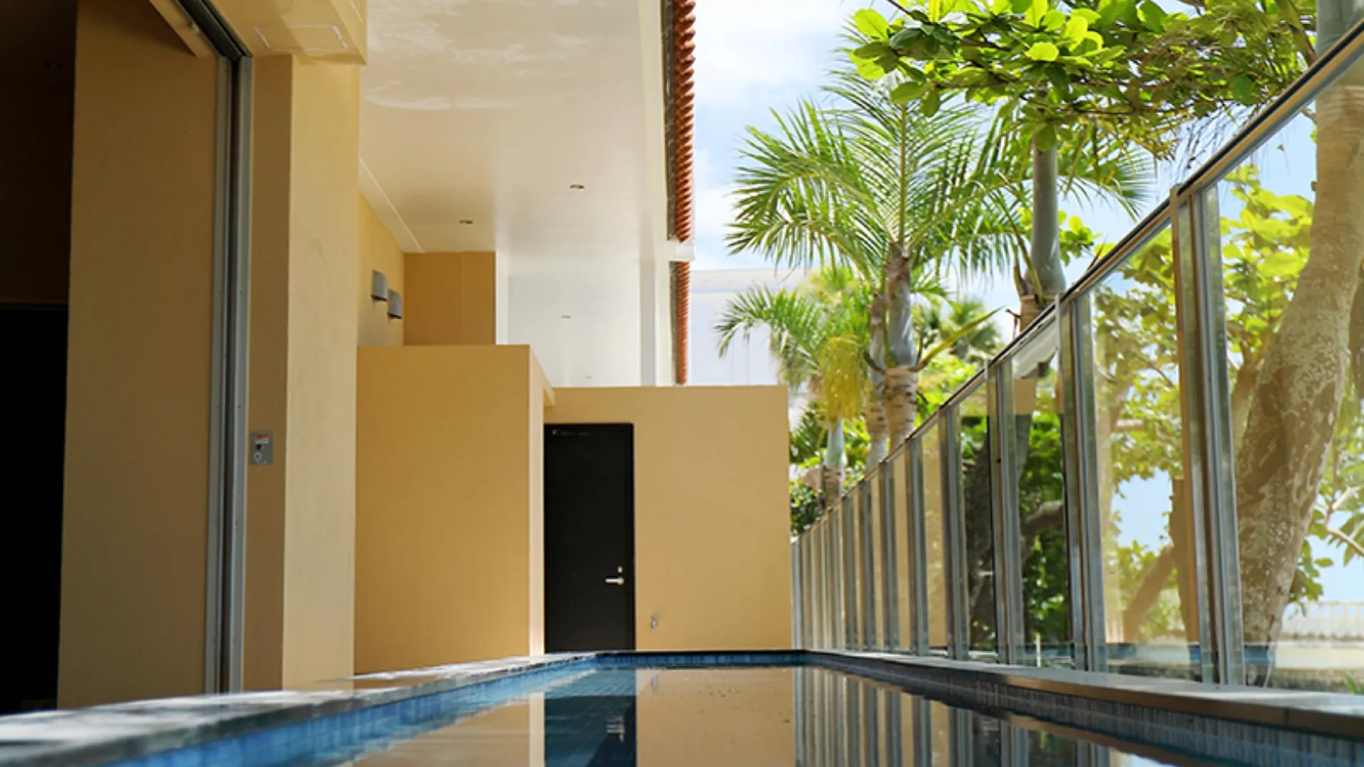 오키나와 본섬 라조르 씨 리조트 3성급 호텔 부대시설