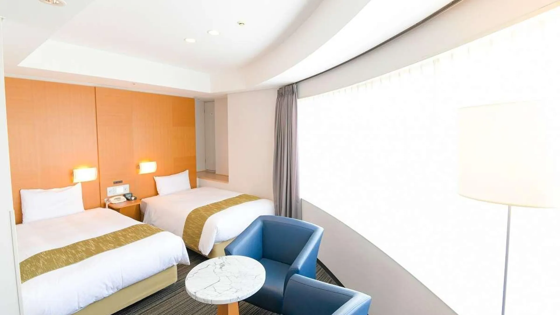 오사카 스마일 호텔 오사카 요츠하시 3성급 호텔 스위트룸