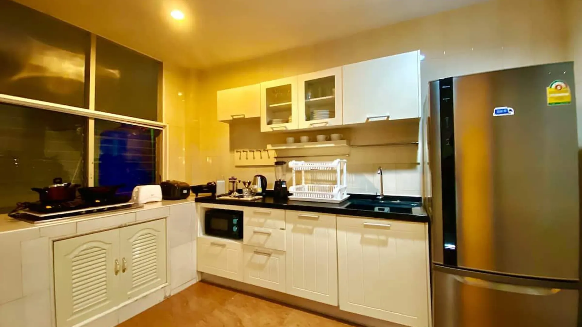 방콕 빠뚜남의 아파트먼트 (m², 침실 6개, 프라이빗 욕실 3개) 3성급 싱글룸 전망