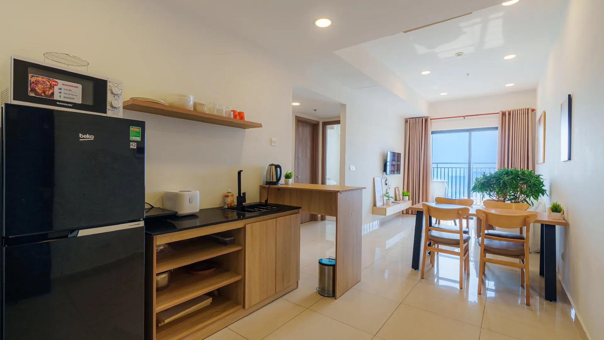 호치민 4군의 아파트먼트 (65m², 침실 2개, 프라이빗 욕실 1개) 4성급 게스트하우스 레스토랑