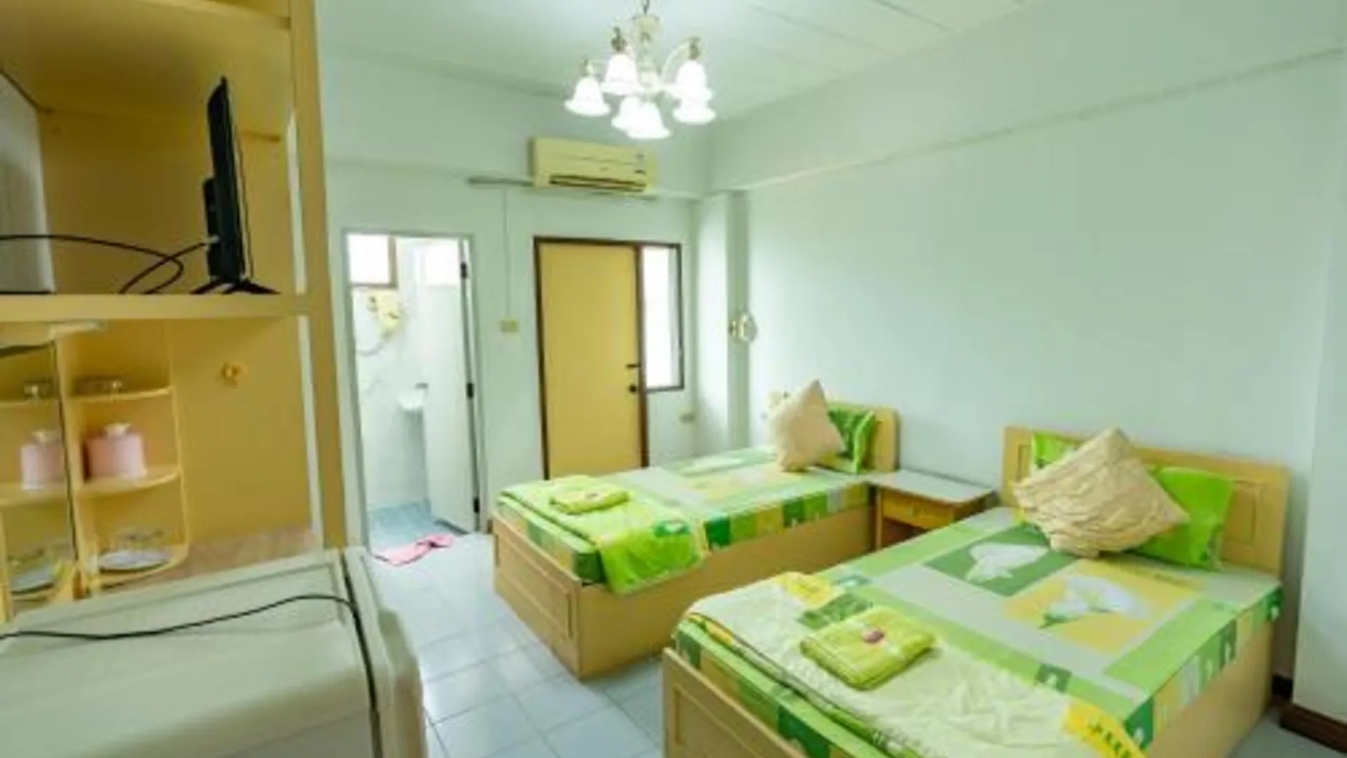 방콕 탓 레지던스 2성급 호텔 스위트룸