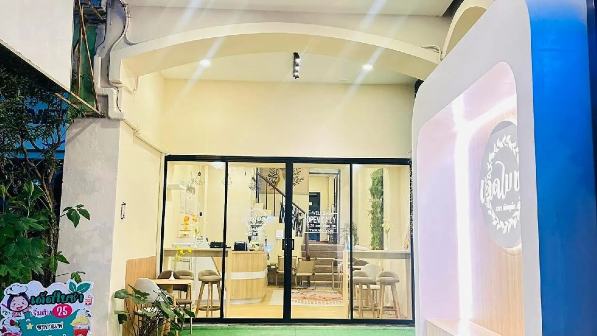 푸켓 데드바이차 카페 앤 호스텔 푸켓 올드타운 2성급 호텔 객실