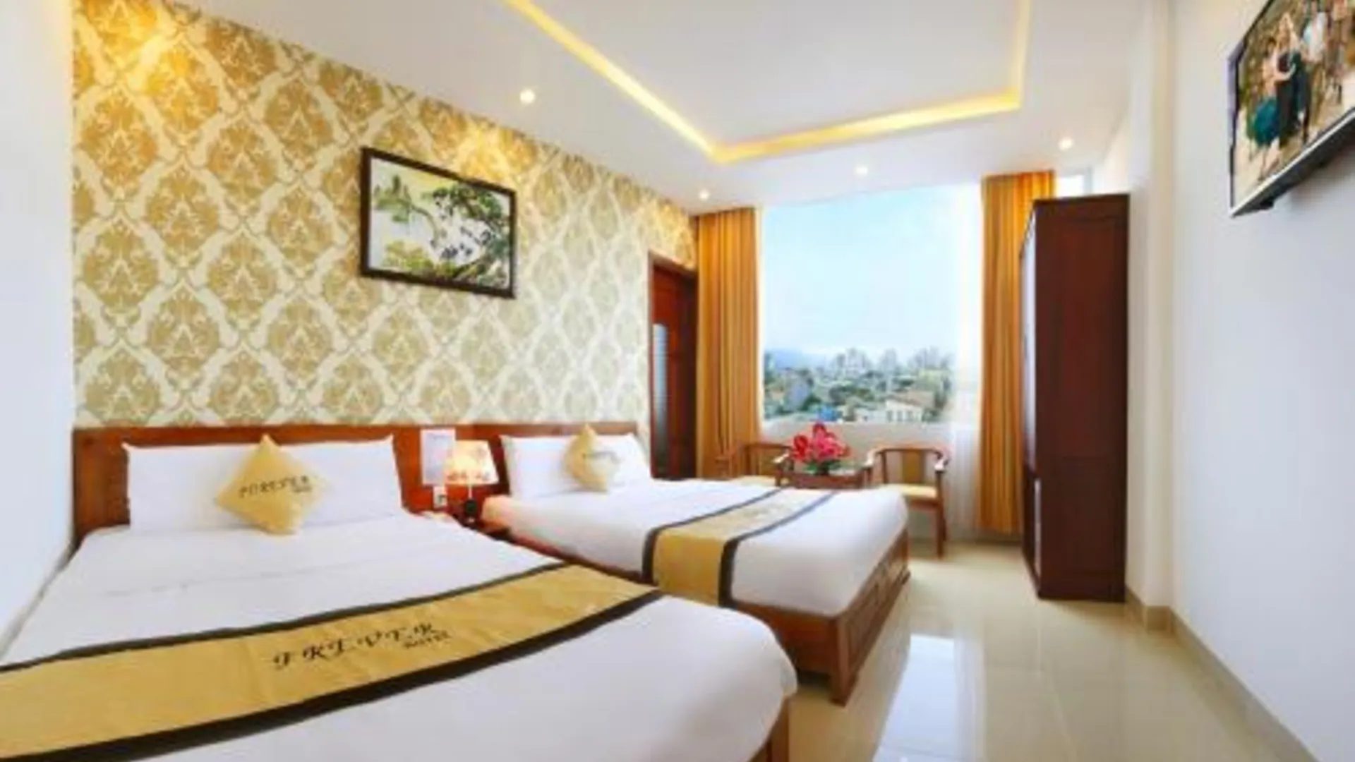 다낭 포에버 호텔 1성급 호텔 스위트룸