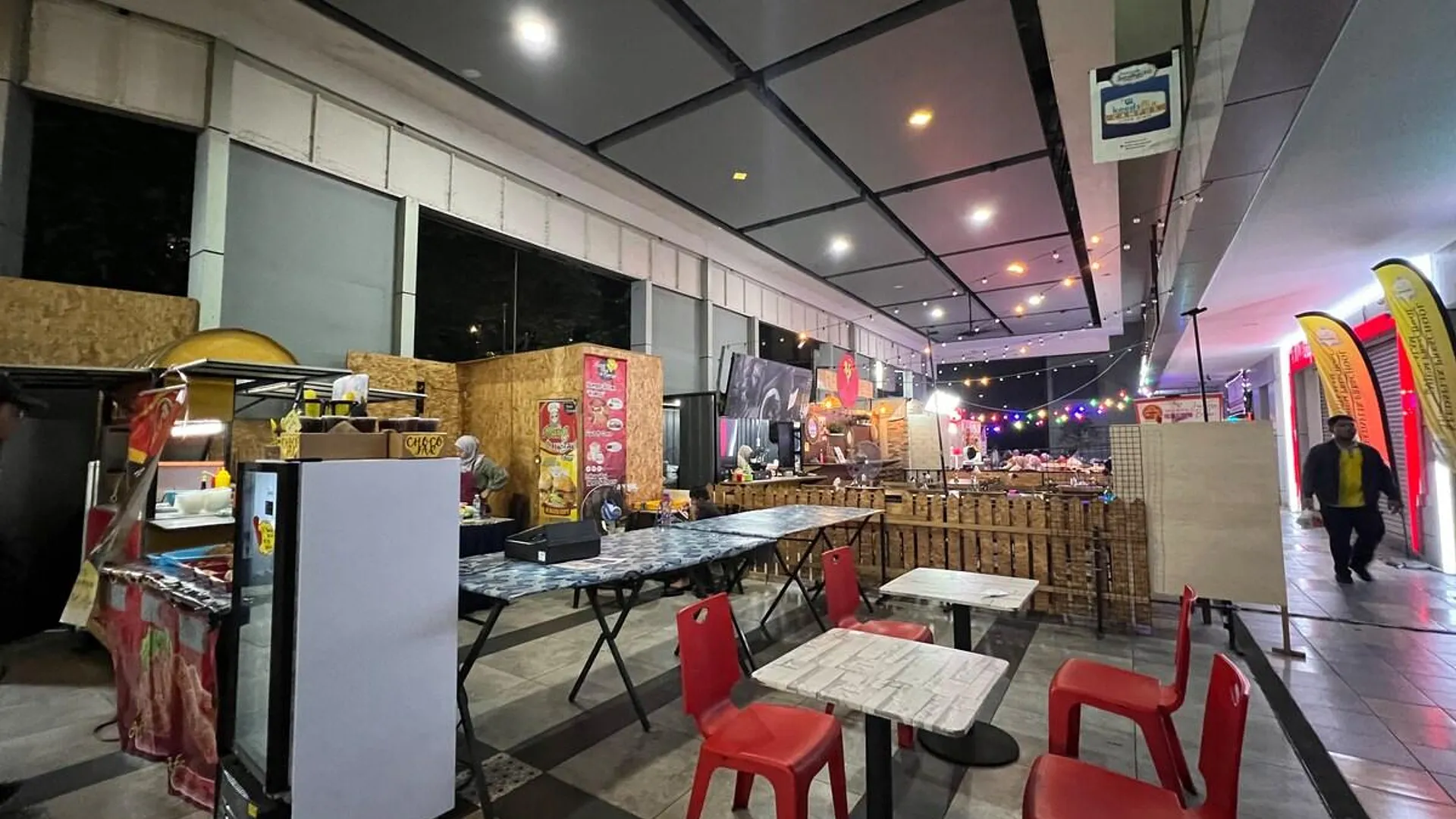 샤알람 샤 알람 시티 센터의 프라이빗 하우스 (250m², 침실 1개, 프라이빗 욕실 1개) 3성급 게스트하우스 전망