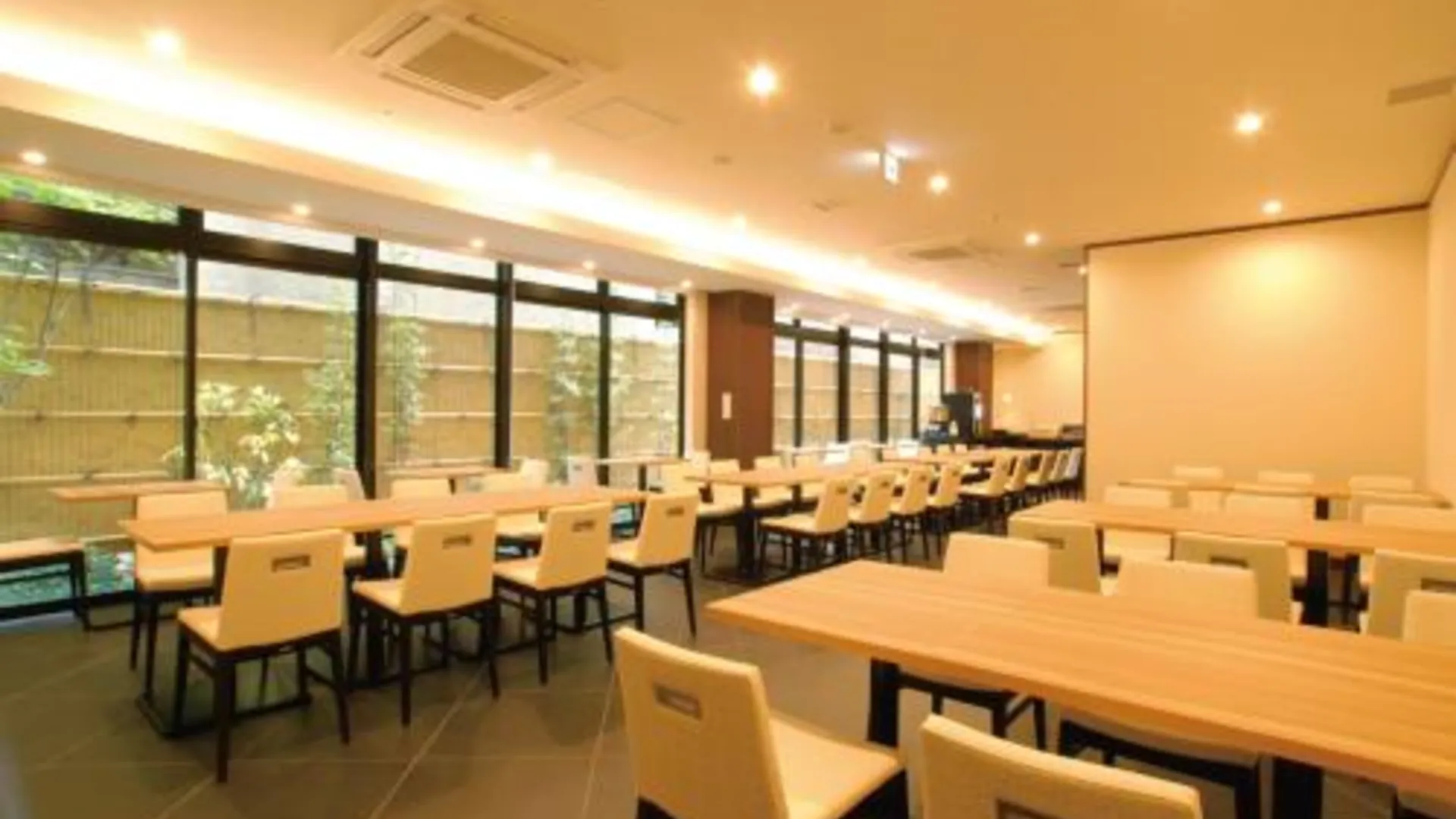 교토 AB 호텔 교토 시조 호리카와 3성급 호텔 수영장