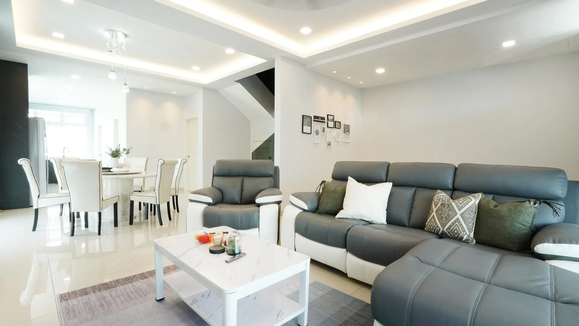 데사루 반다르 페나와르의 프라이빗 하우스 (194m², 침실 4개, 프라이빗 욕실 3개) 3성급 싱글룸 객실