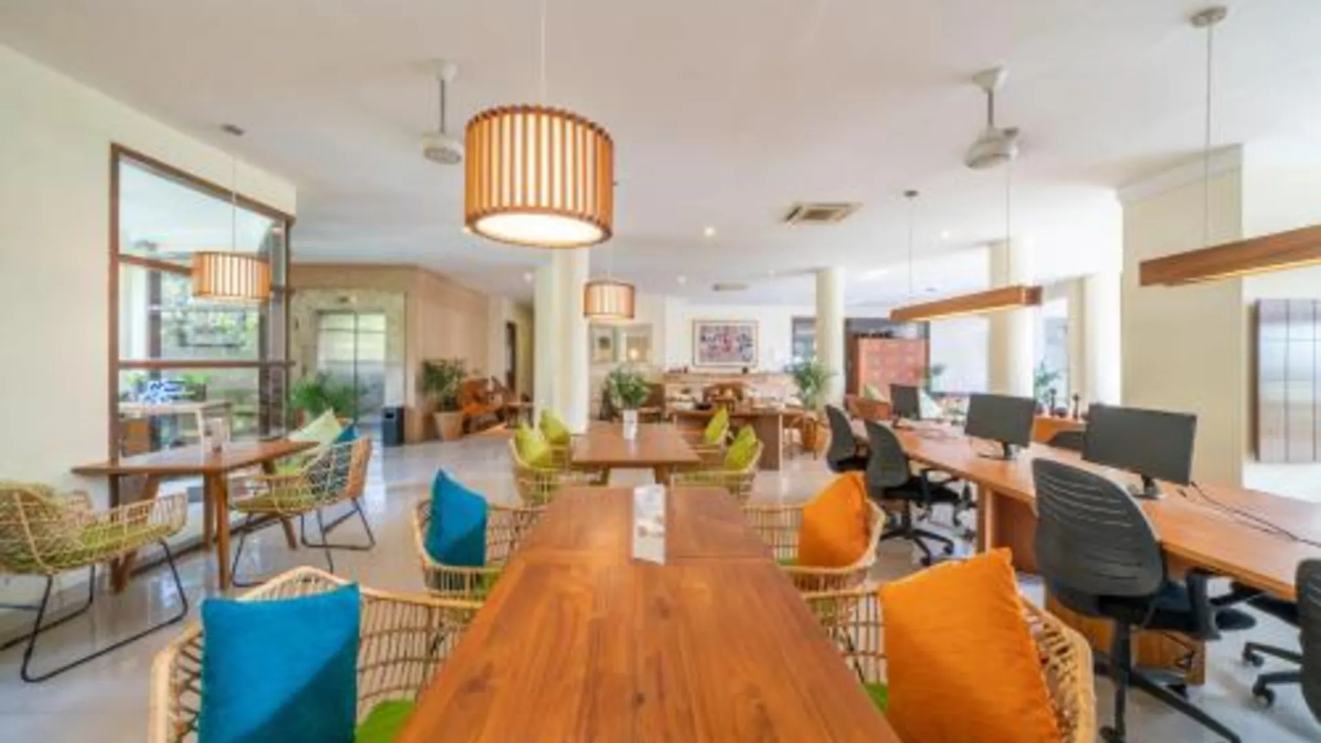 발리 사라 레지던스 바이 나쿨라 3성급 호텔 외관