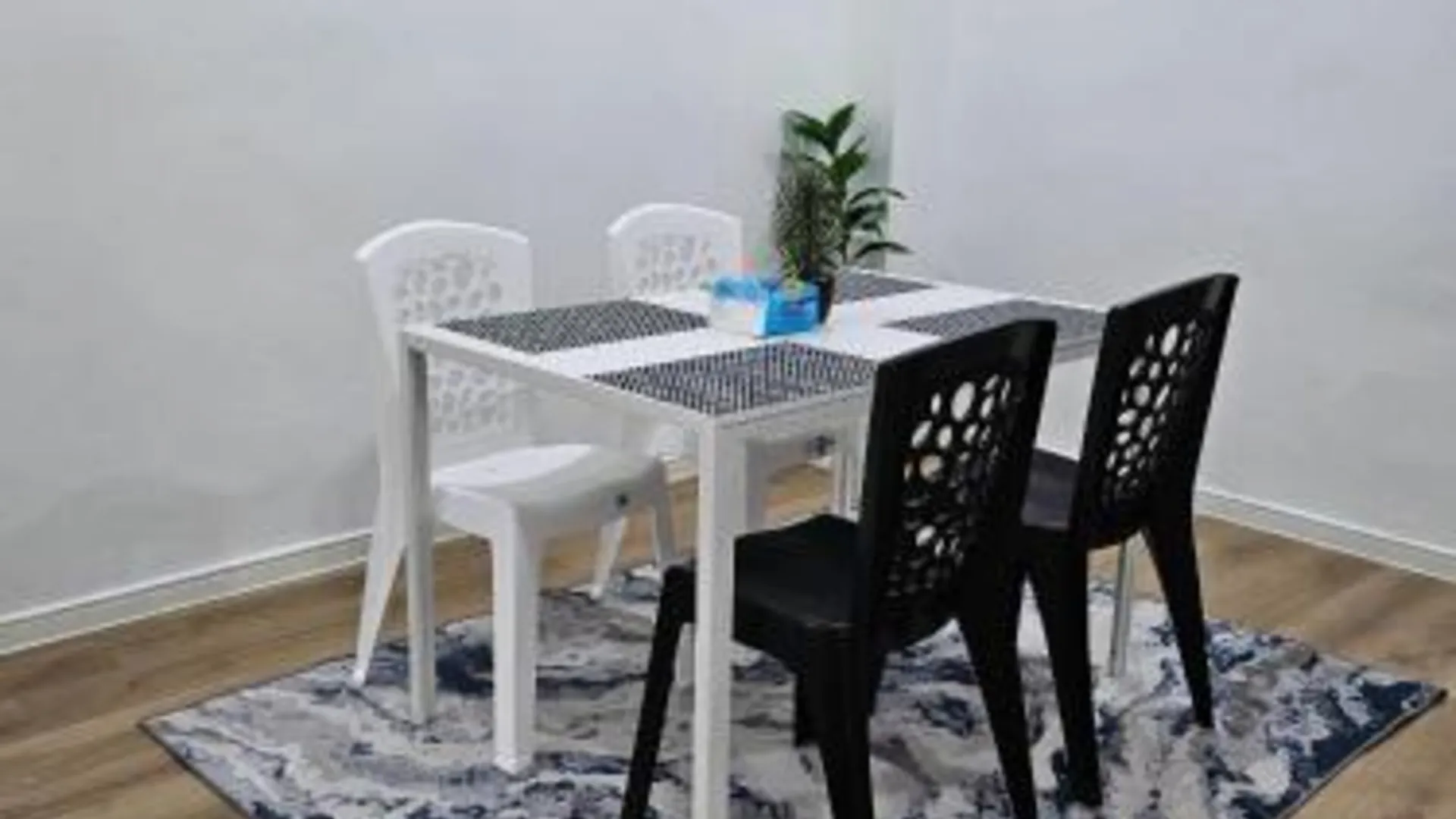 말라카 바투 베렌담의 프라이빗 하우스 (m², 침실 3개, 프라이빗 욕실 2개) 4성급 게스트하우스 로비