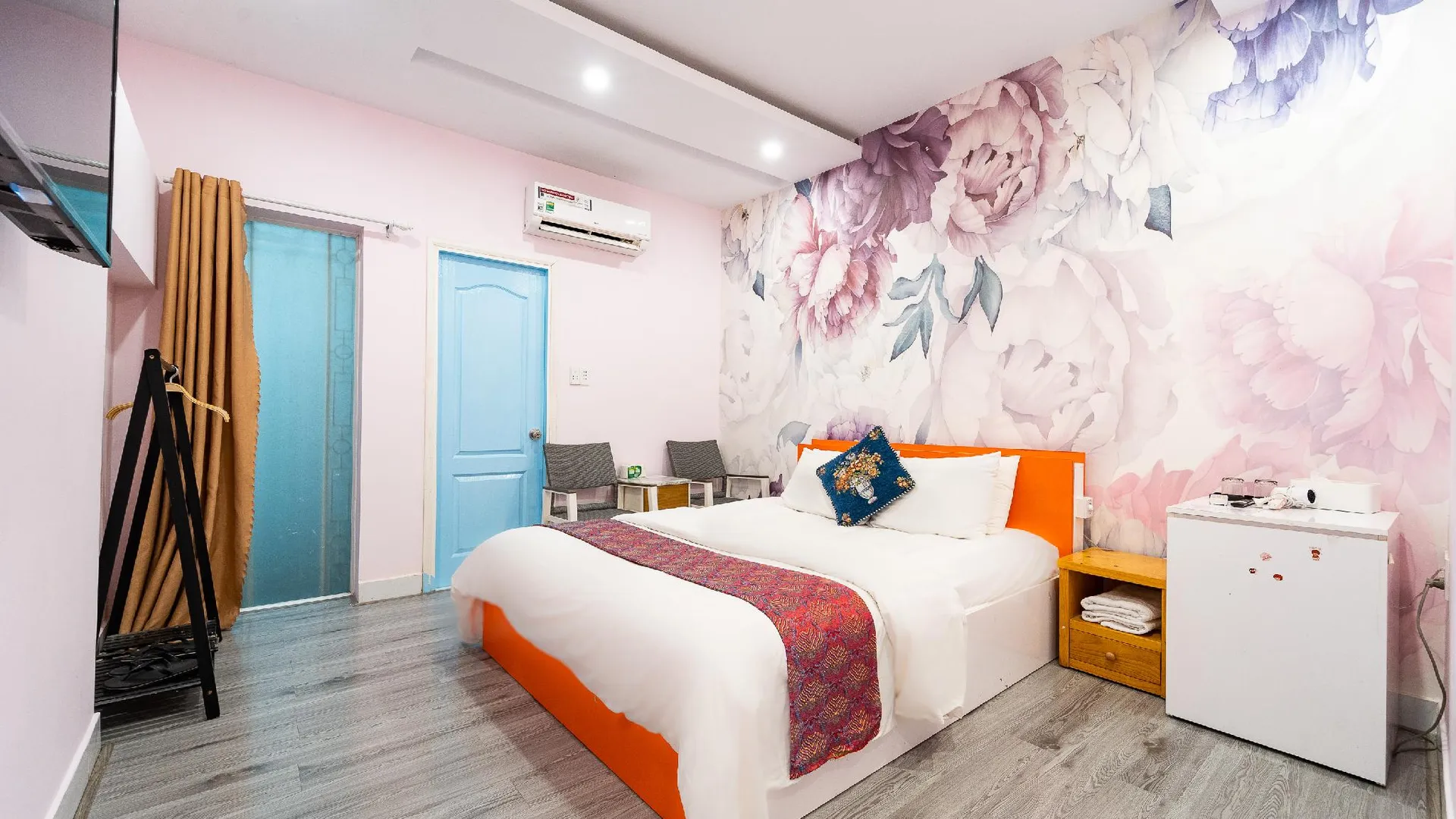 호치민 타운하우스 조이 인 호텔 - 이타운 근처 4성급 호텔 객실