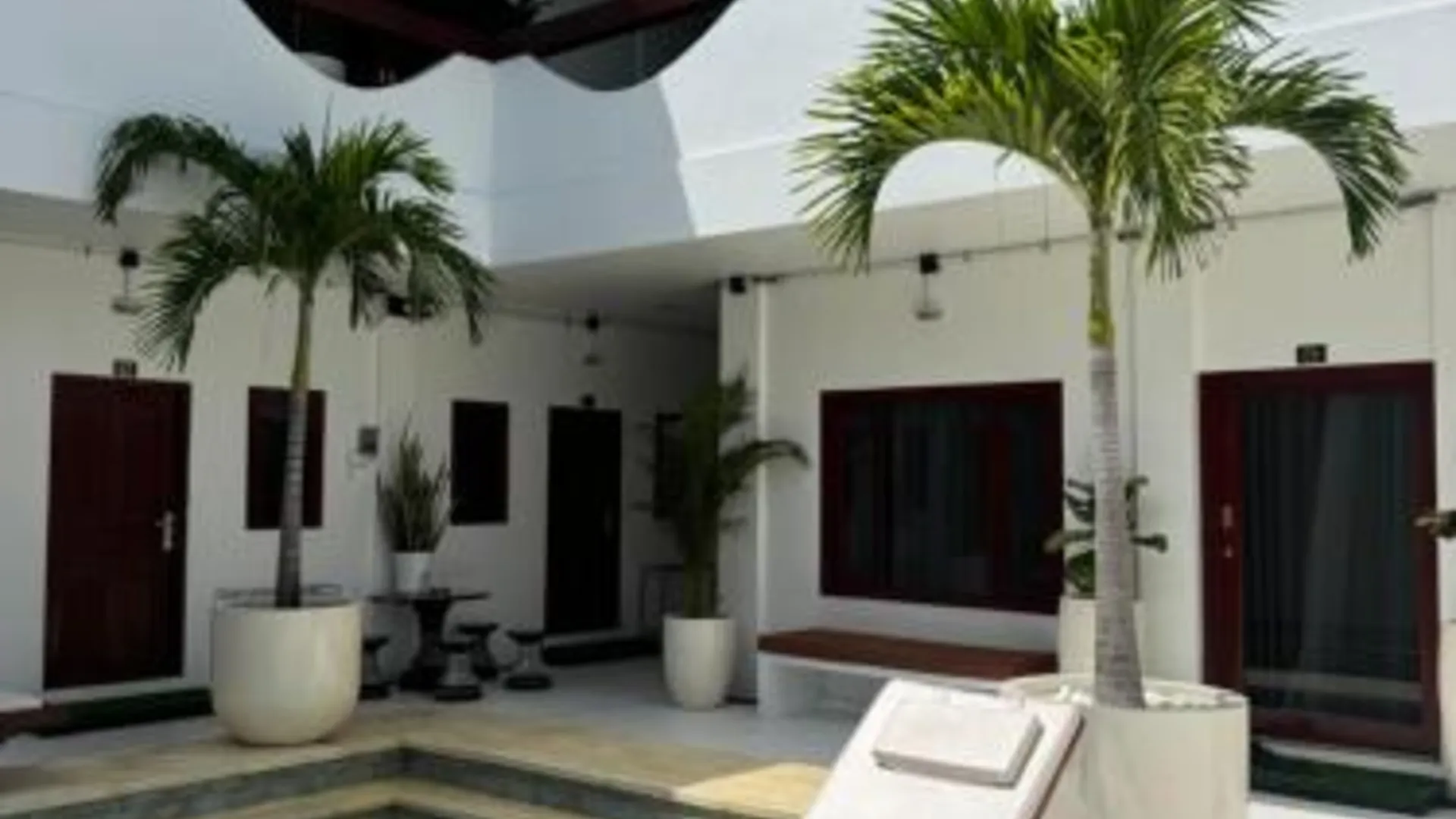 발리 Uluwatu Stay's Deluxe Suite #9 호텔 레스토랑