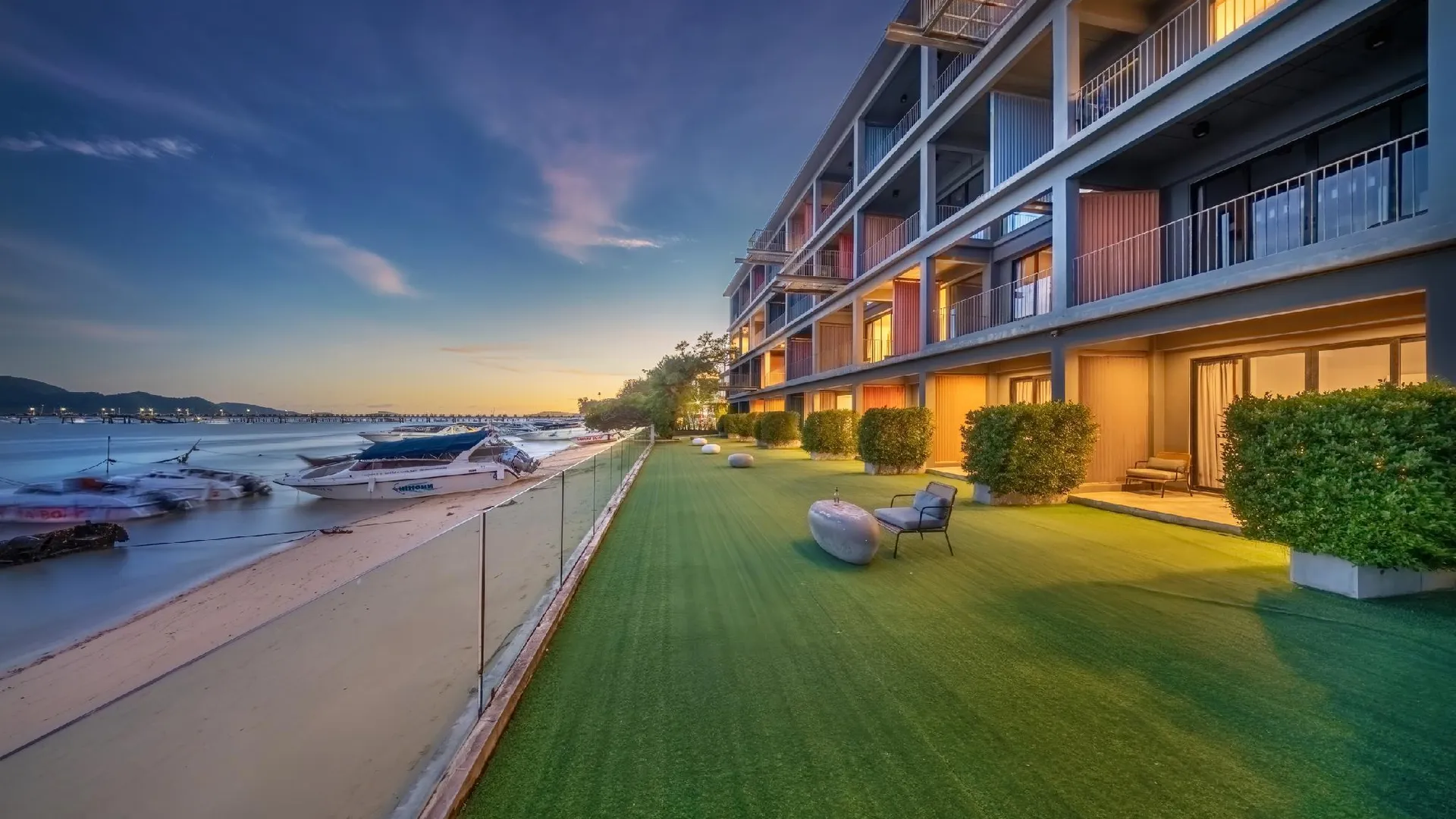 푸켓 신 아치39 푸켓 비치 프론트 3성급 호텔 전망