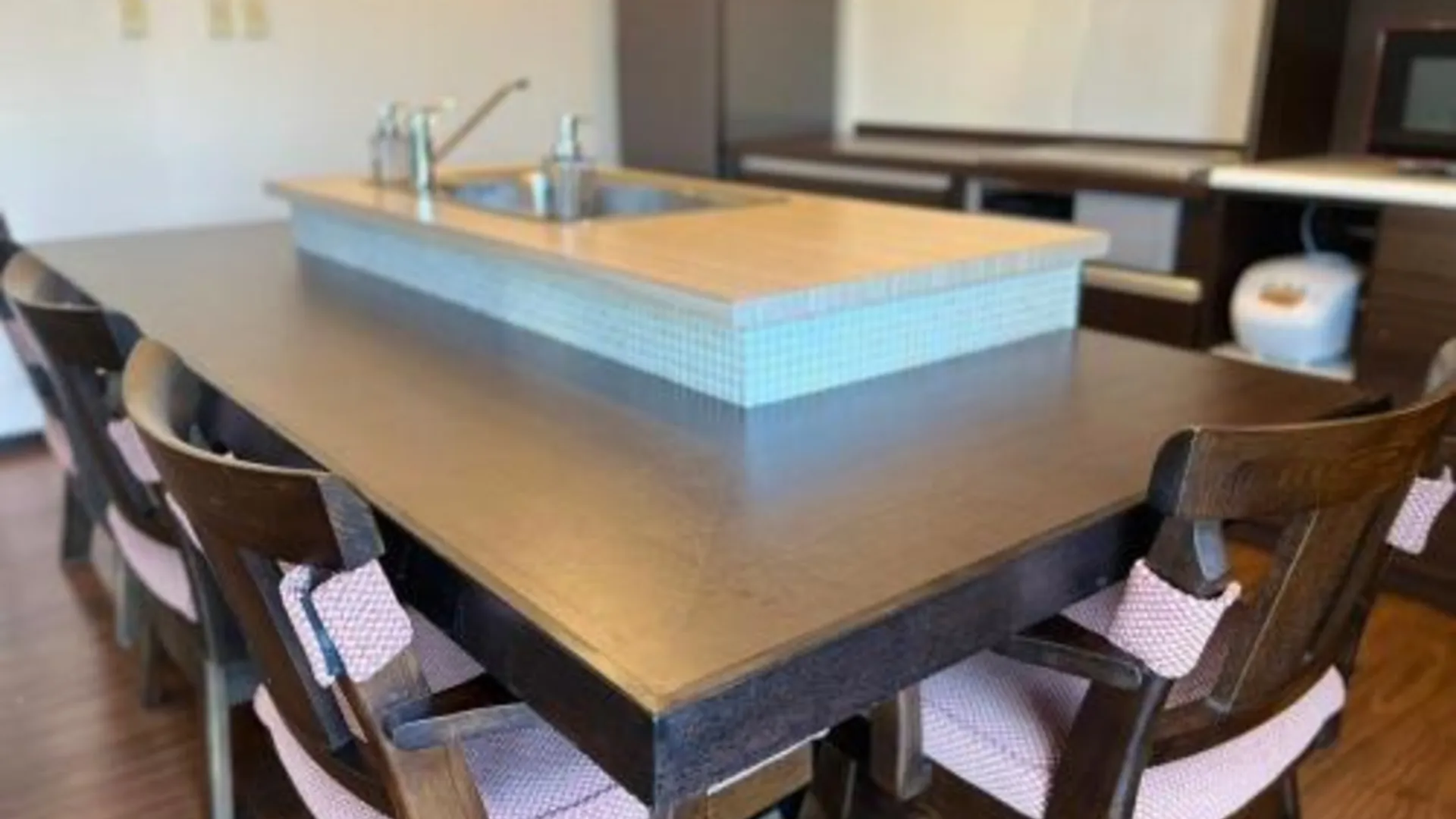 오키나와 본섬 トワイライトヒルズ Twilight Hills 4성급 싱글룸 레스토랑