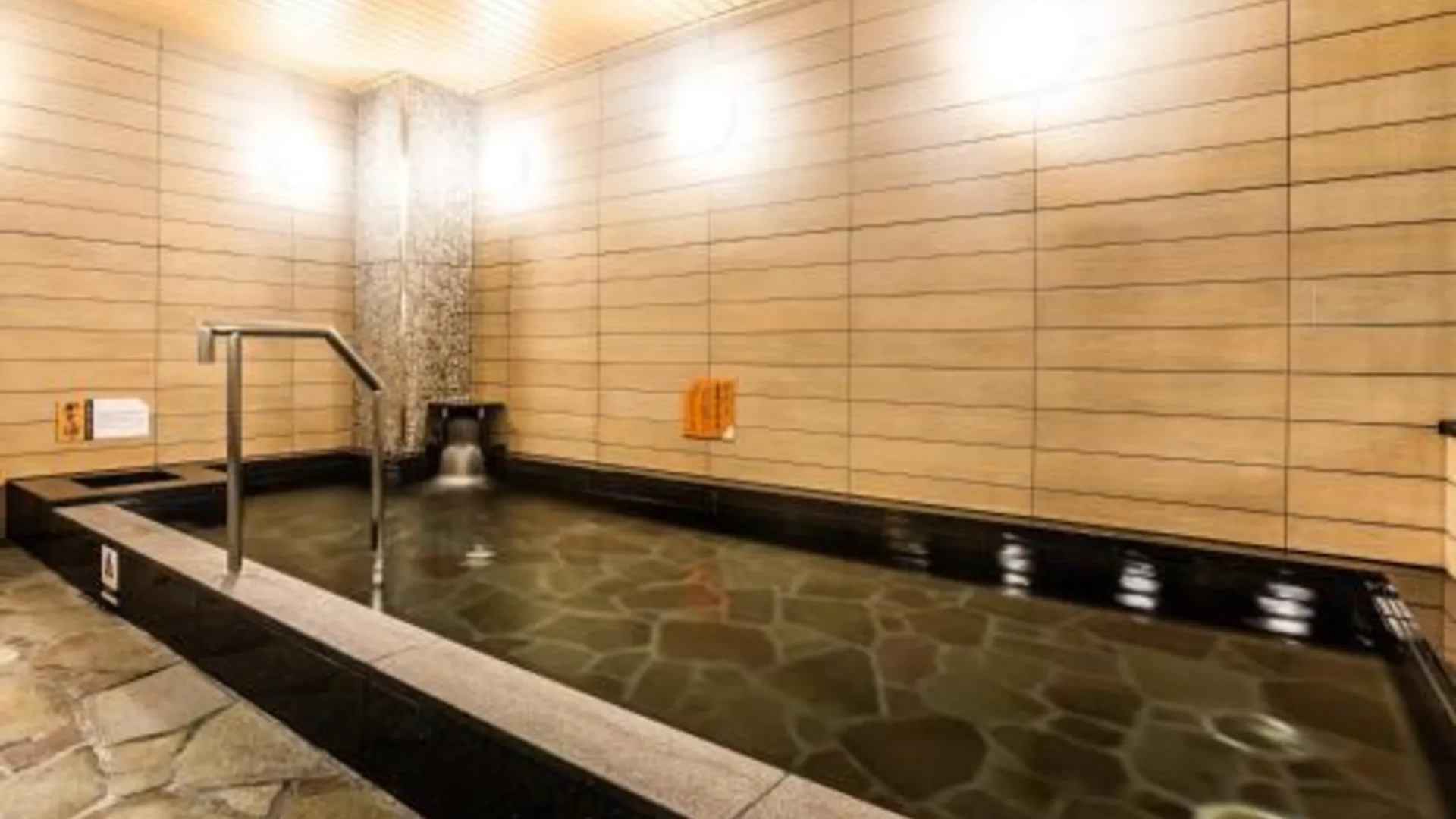 교토 APA 호텔 교토 에키히가시 3성급 호텔 수영장