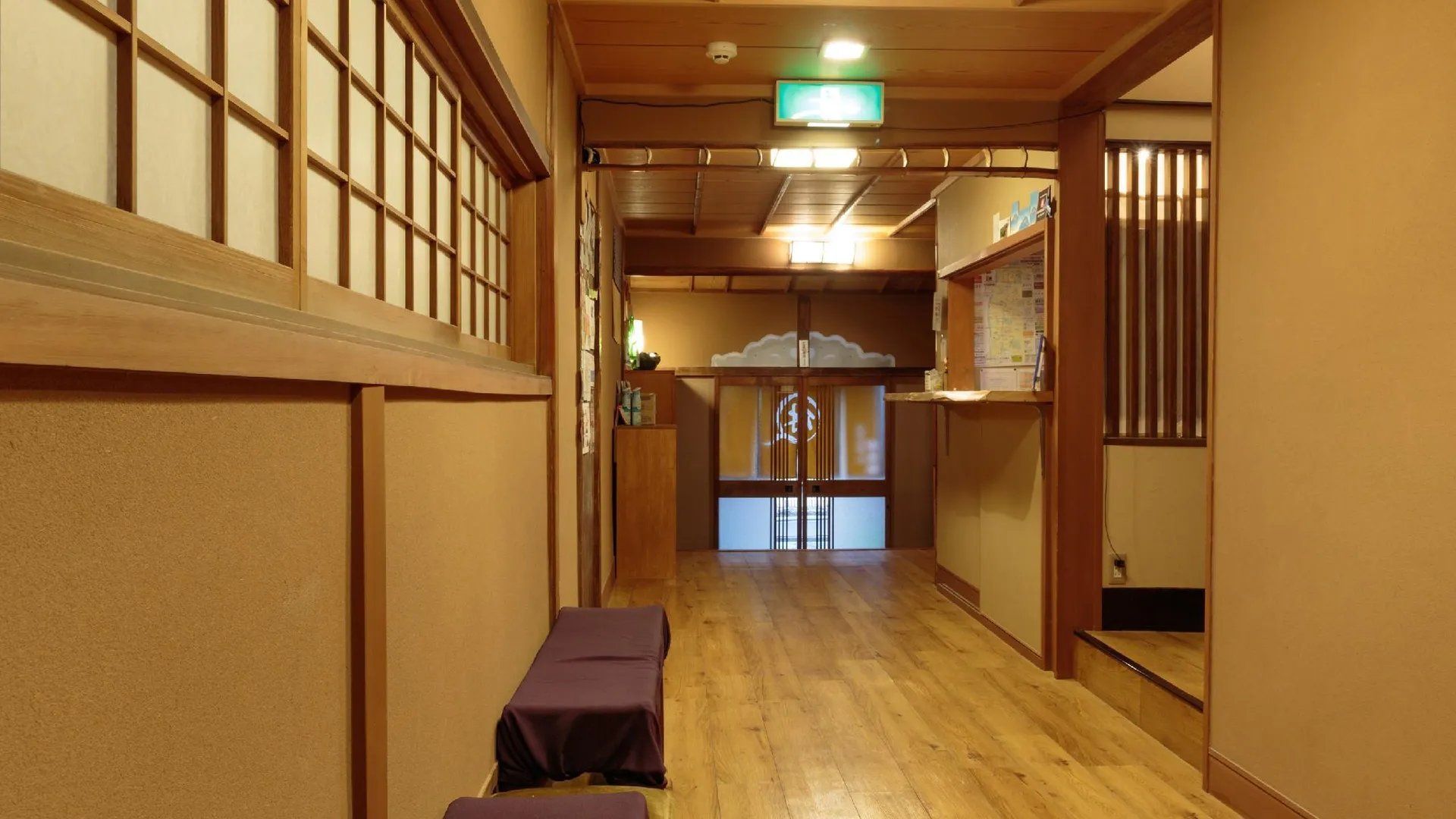 교토 기온 료칸 Q-베 2성급 호텔 외관