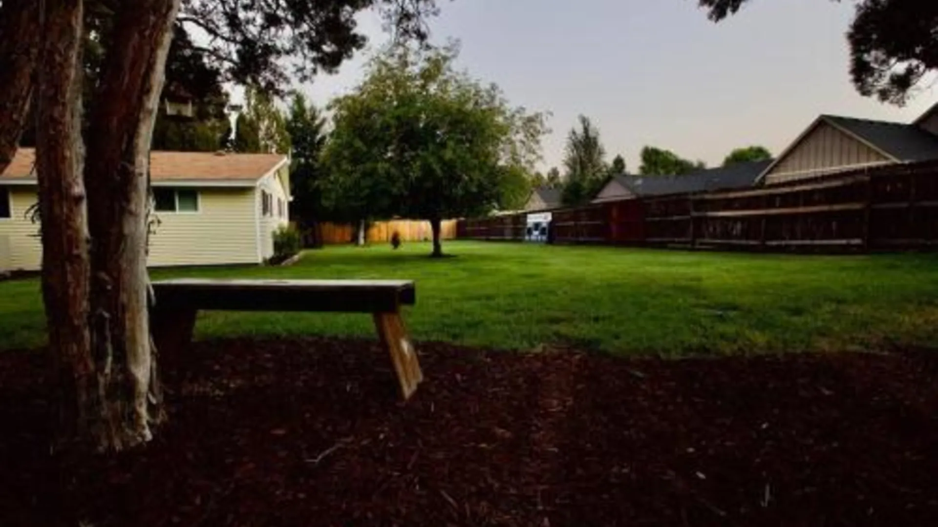 레드몬드 (OR) Centrally Located Redmond Retreat with Pool Table 3성급 싱글룸 스위트룸