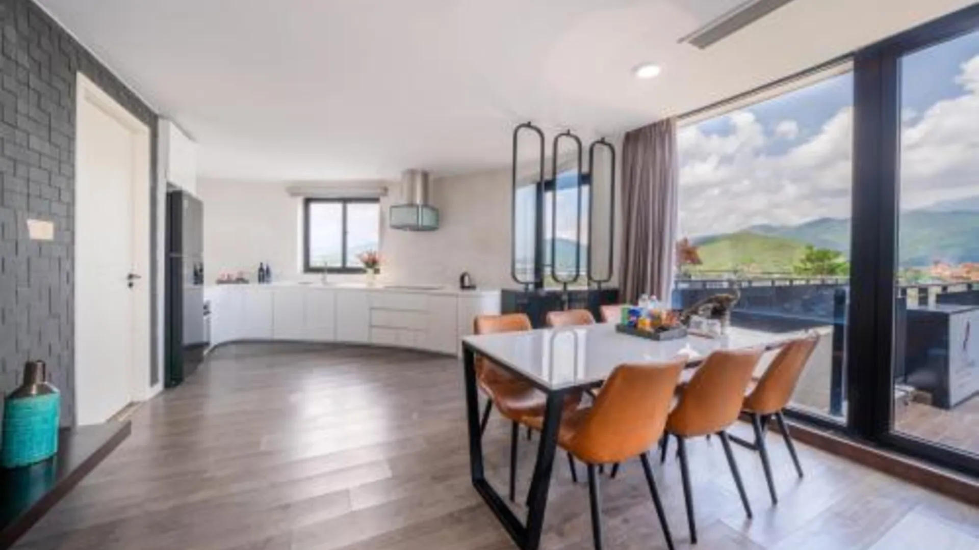 다낭 카미 리버사이드 리조트 다낭 4성급 호텔 수영장