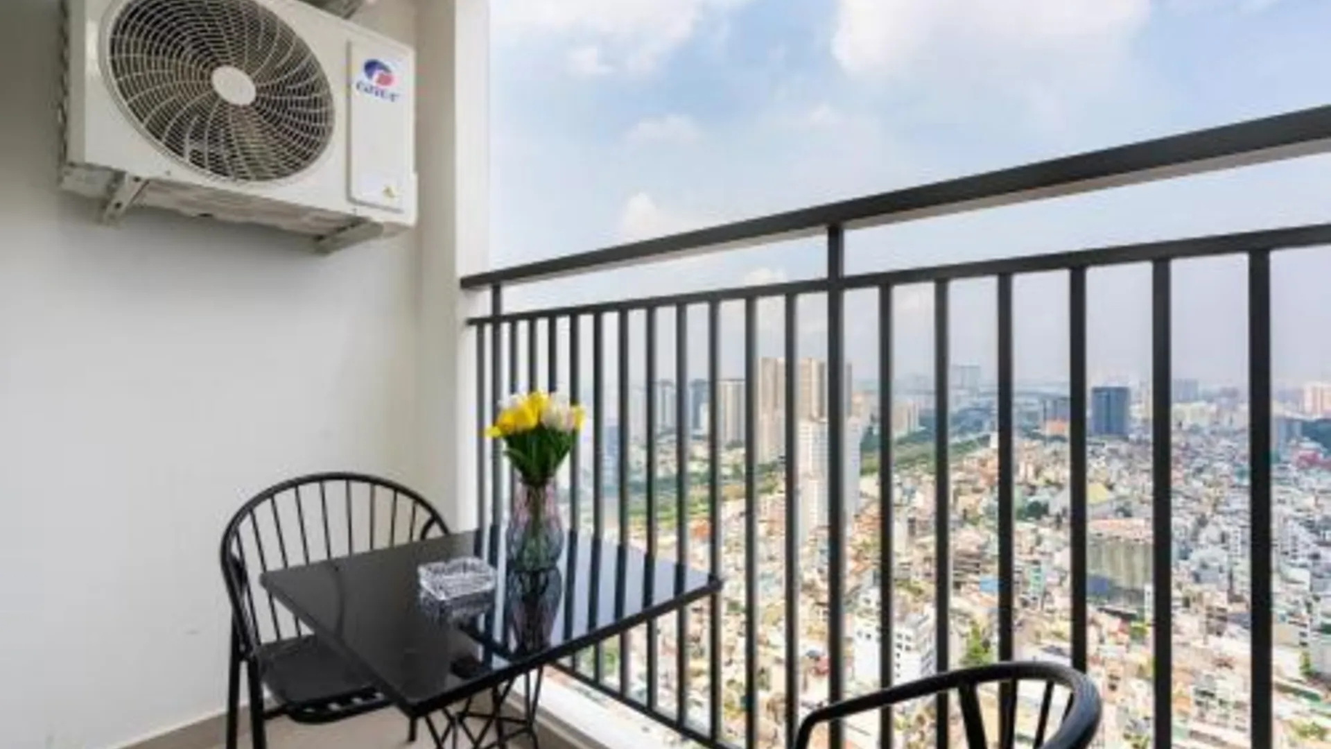 호치민 SOHO D1 - near Bui Vien , Ben Thanh market 1km 3성급 게스트하우스 외관