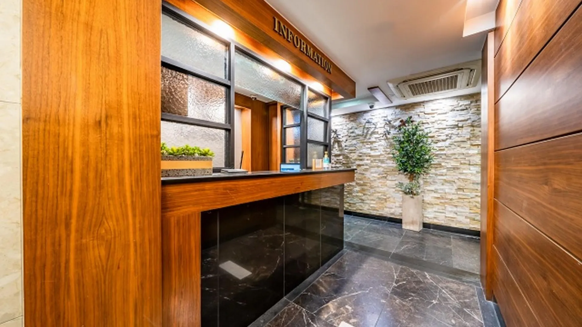 서울 건대 샐몬 3성급 호텔 외관