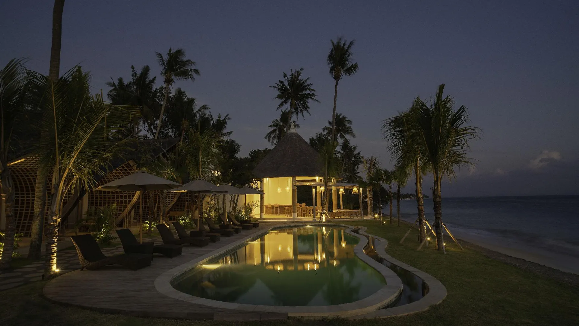 발리 더 산카라 비치 리조트 – 누사 페니다 호텔 수영장