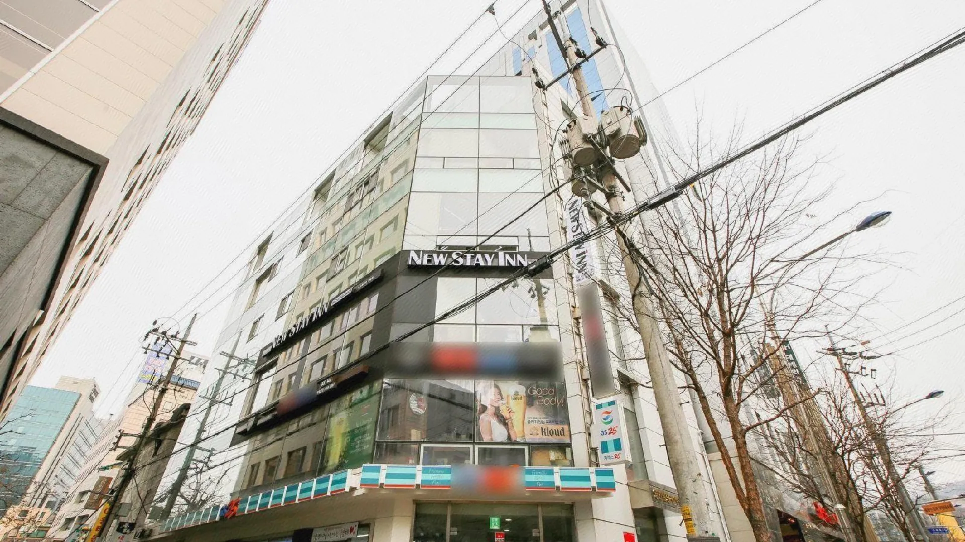 서울 명동 뉴 스테이 인 2성급 호텔 로비