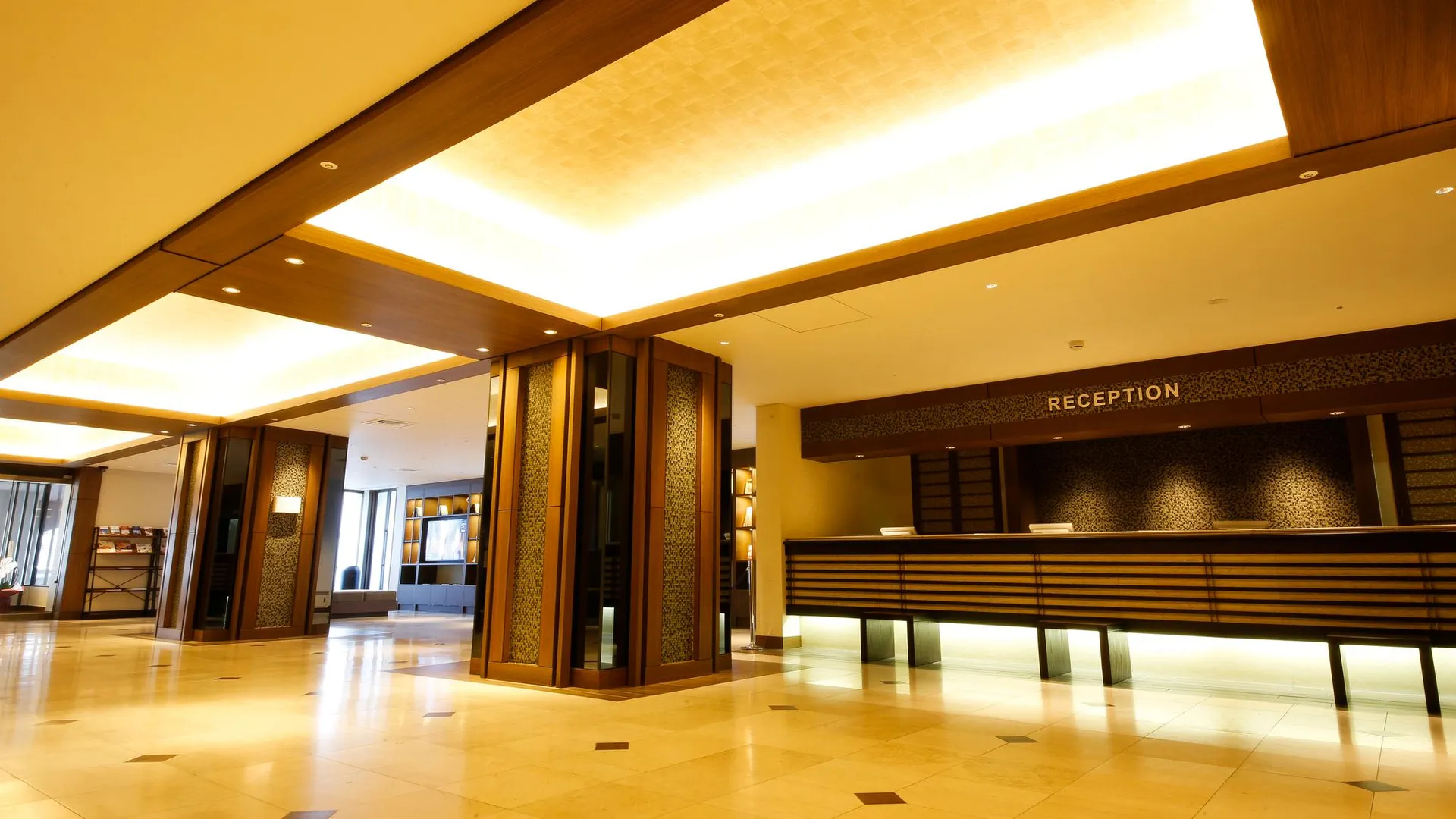 오사카 호텔 게이한 텐마바시 3성급 호텔 로비