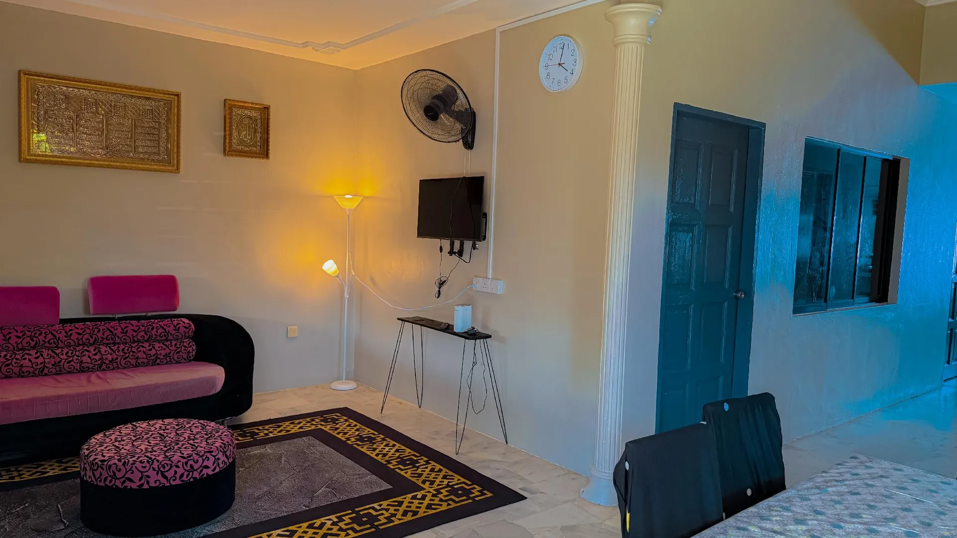 쿠안탄 감방의 프라이빗 하우스 (m², 침실 3개, 프라이빗 욕실 2개) 2성급 싱글룸 스위트룸