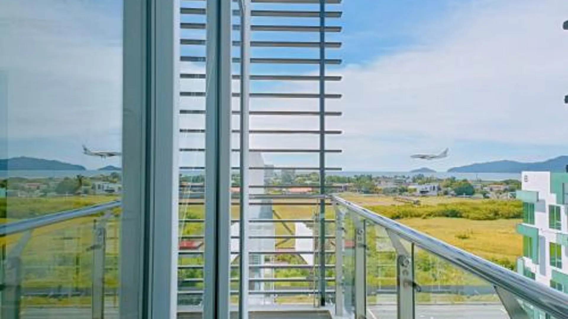 코타키나발루 Owl Nest Suite' at aeropod sovo 4성급 게스트하우스 외관