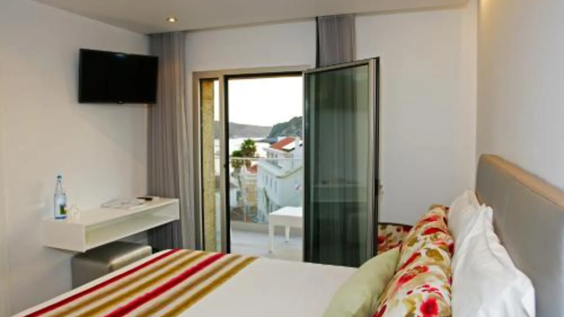 사오 마티노 도 포토 Hotel Concha 3성급 호텔 스위트룸