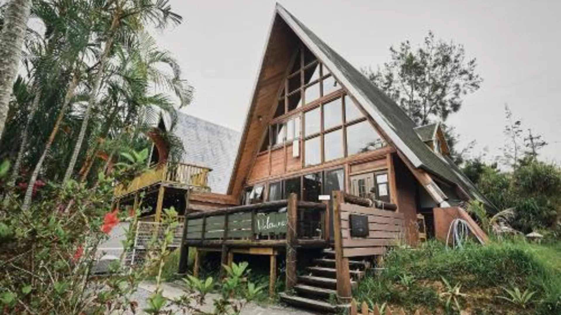 오키나와 본섬 기노자의 프라이빗 하우스 (m², 침실 1개, 프라이빗 욕실 1개) 4성급 게스트하우스 외관