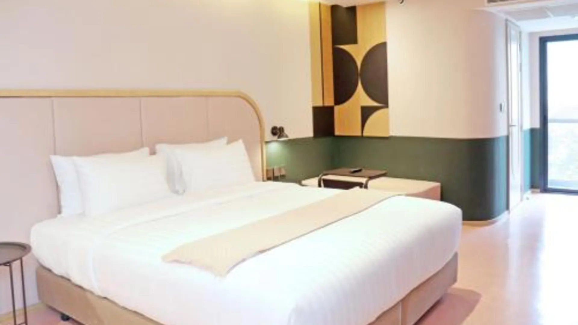 방콕 더 쿼터 라차테위 바이 UHG 4성급 호텔 스위트룸