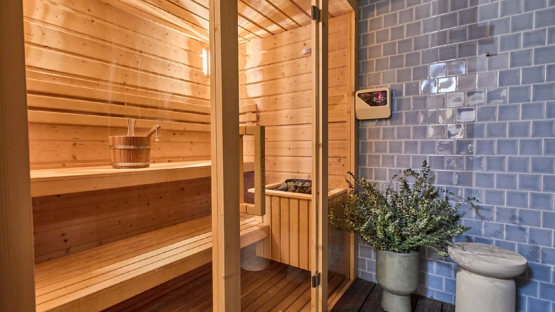 포르투 아파트호텔 오포르투 언셀모 4성급 호텔 수영장