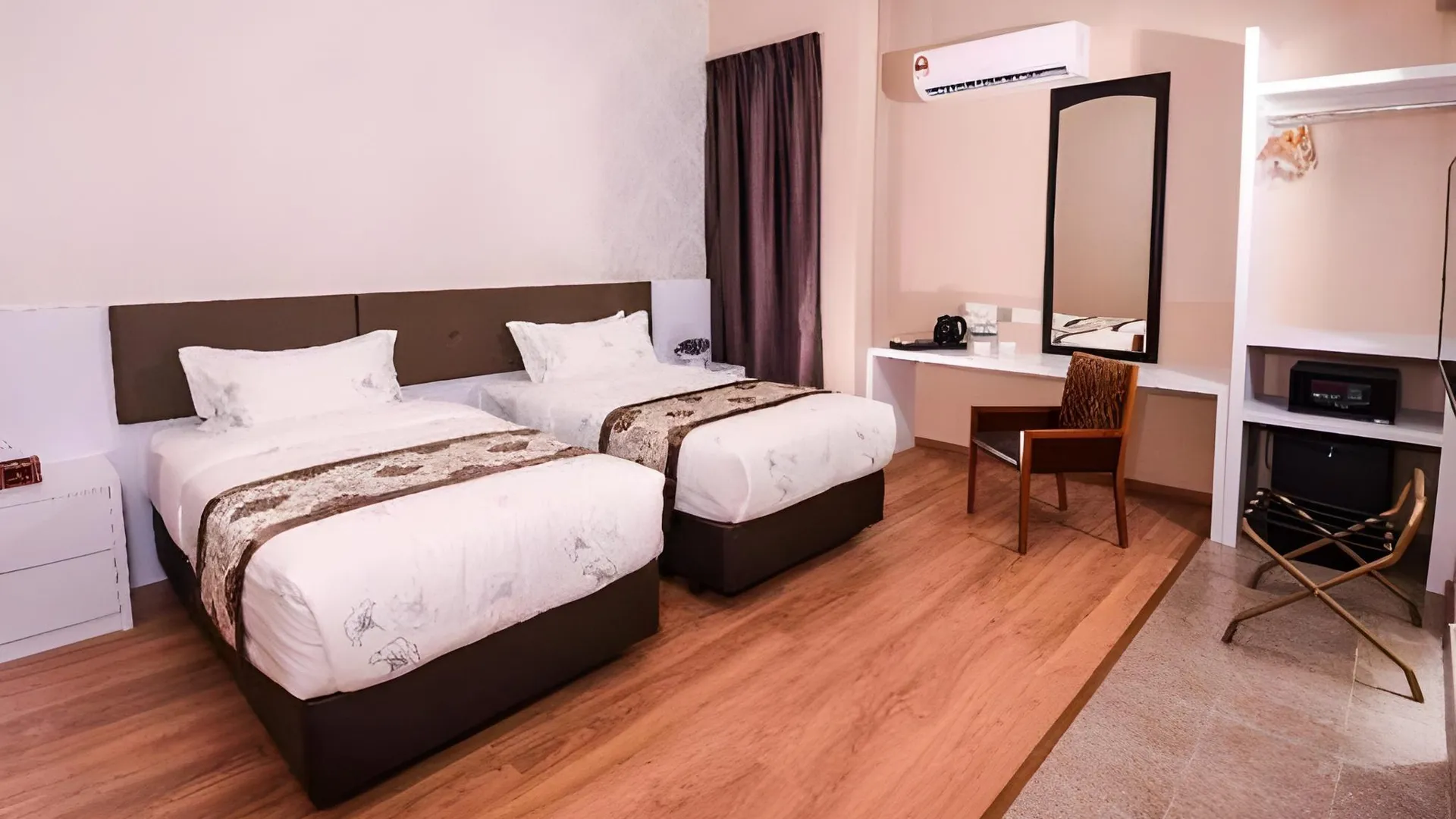 조호바루 / 조호르바루 호텔 홈즈 조호르자야 3성급 호텔 전망