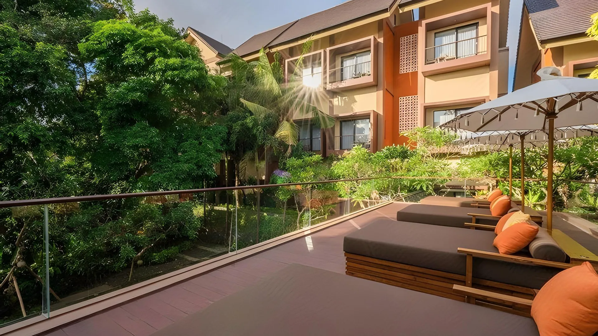 발리 판다와 올 스위트 호텔 4성급 호텔 외관