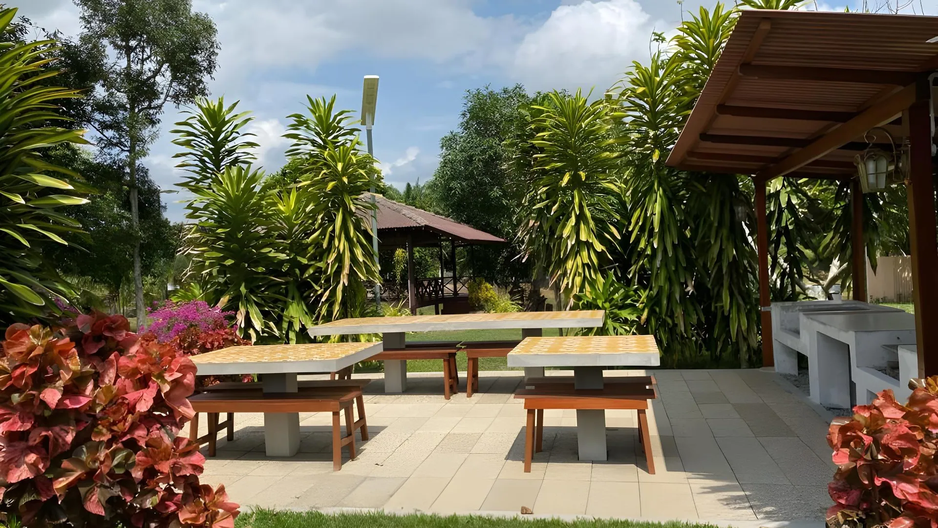 말라카 Rimba Alor Orchard Villa (Villa Alor) 4성급 게스트하우스 레스토랑