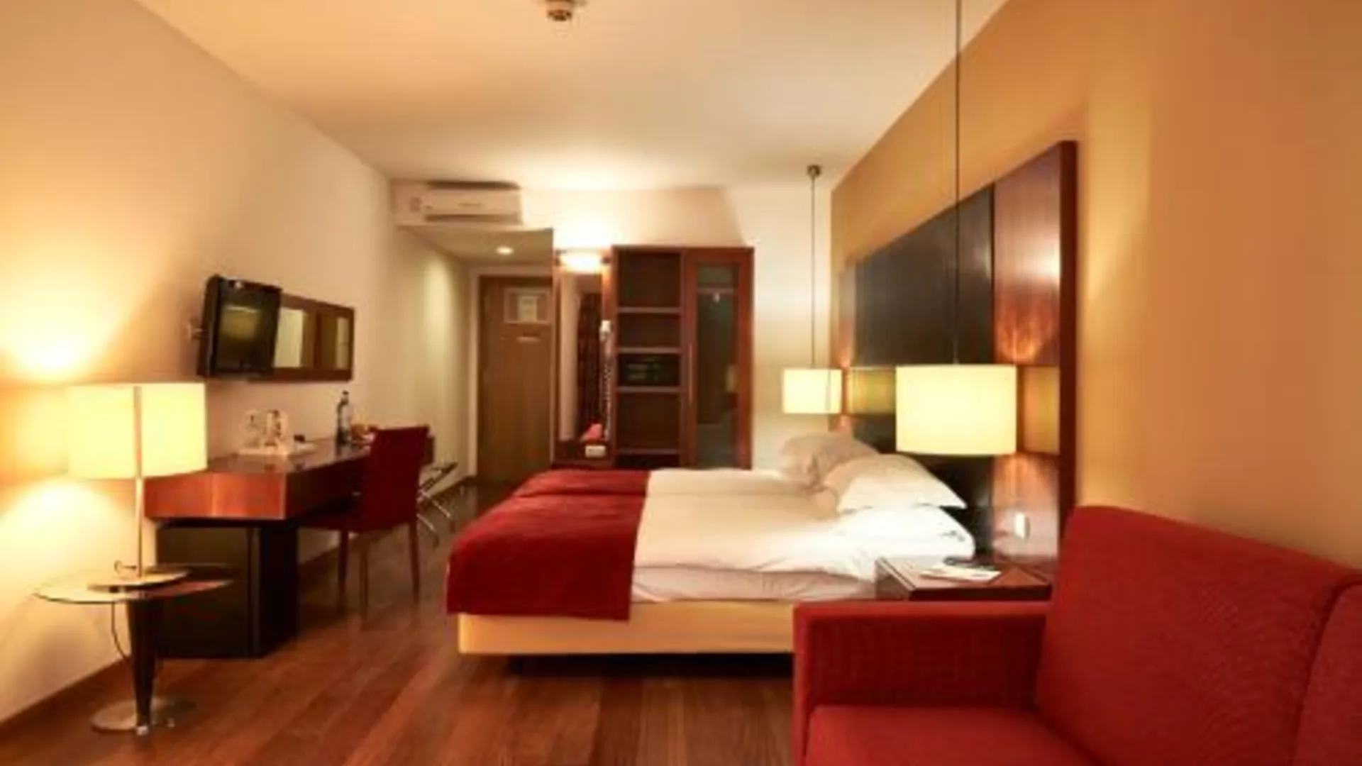 발라 프란카 데 지라 Leziria Parque Hotel 4성급 호텔 스위트룸