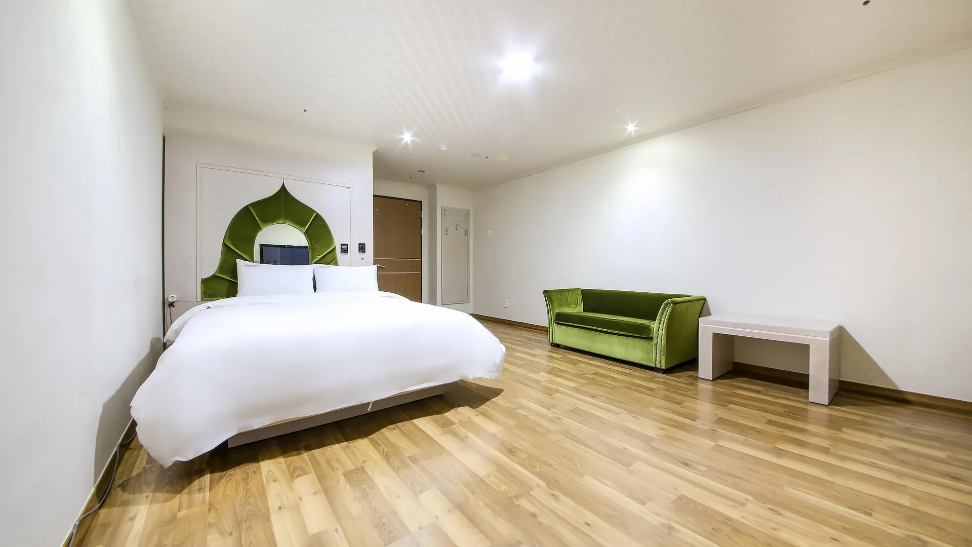 광주 광주 상무 샤인호텔 호텔 스위트룸