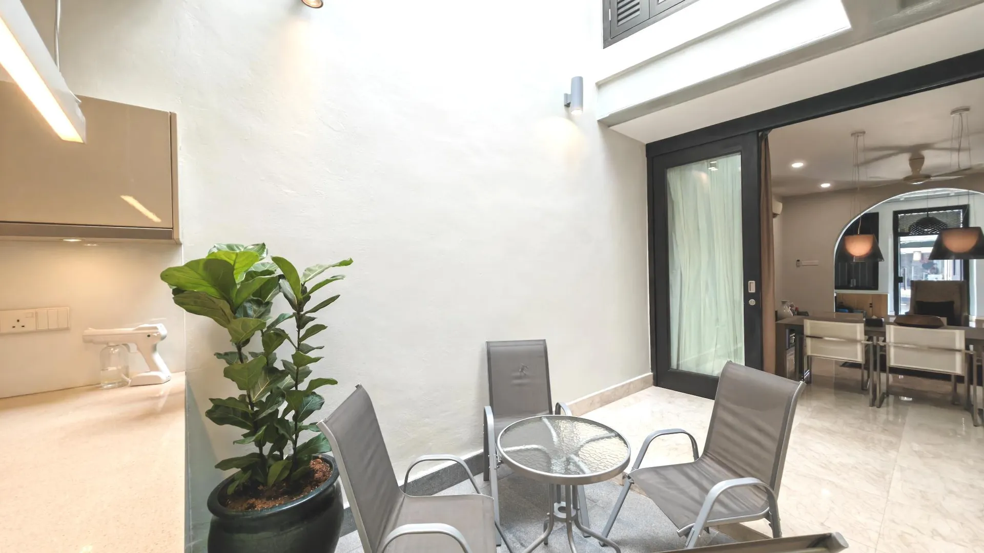 말라카 존커의 프라이빗 하우스 (162m², 침실 3개, 프라이빗 욕실 3개) 3성급 싱글룸 수영장