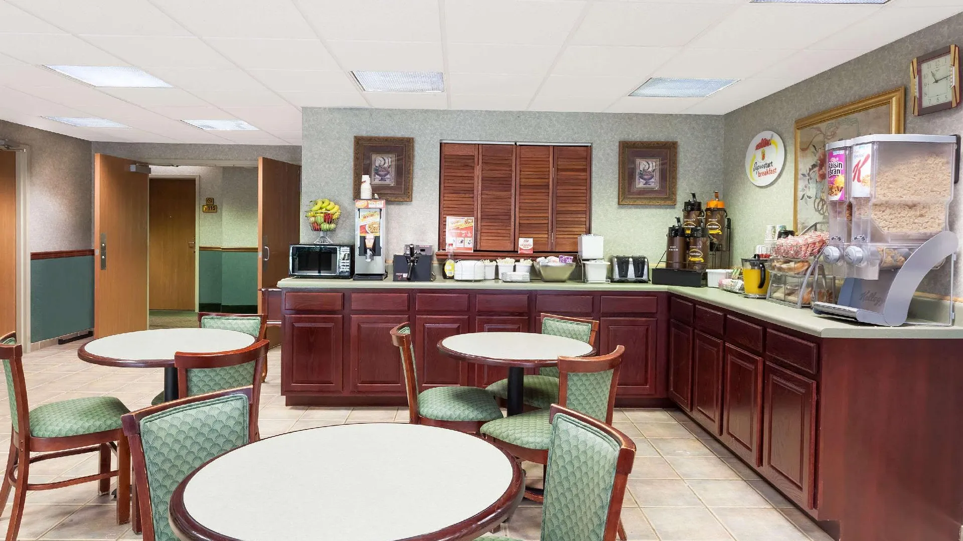 어윈 (TN) 슈퍼 8 바이 윈덤 어윈 2성급 호텔 로비