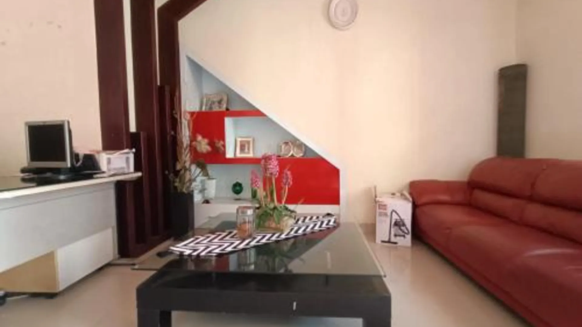 마카사르 RedDoorz Syariah near Rumah Sakit Umum Wisata UIT 2성급 호텔 스위트룸