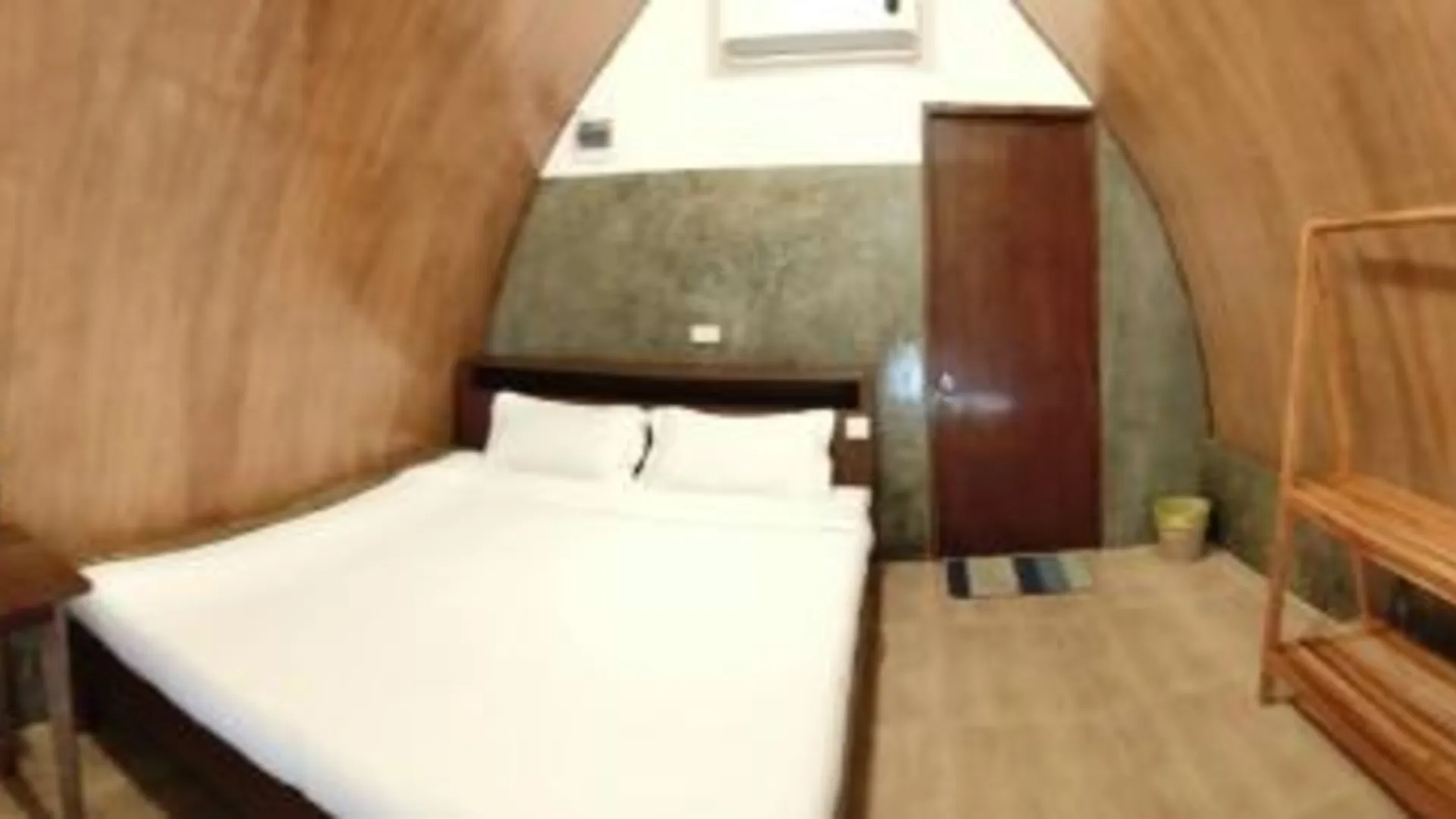 세부 East Holiday Resort Moalboal 4성급 게스트하우스 스위트룸