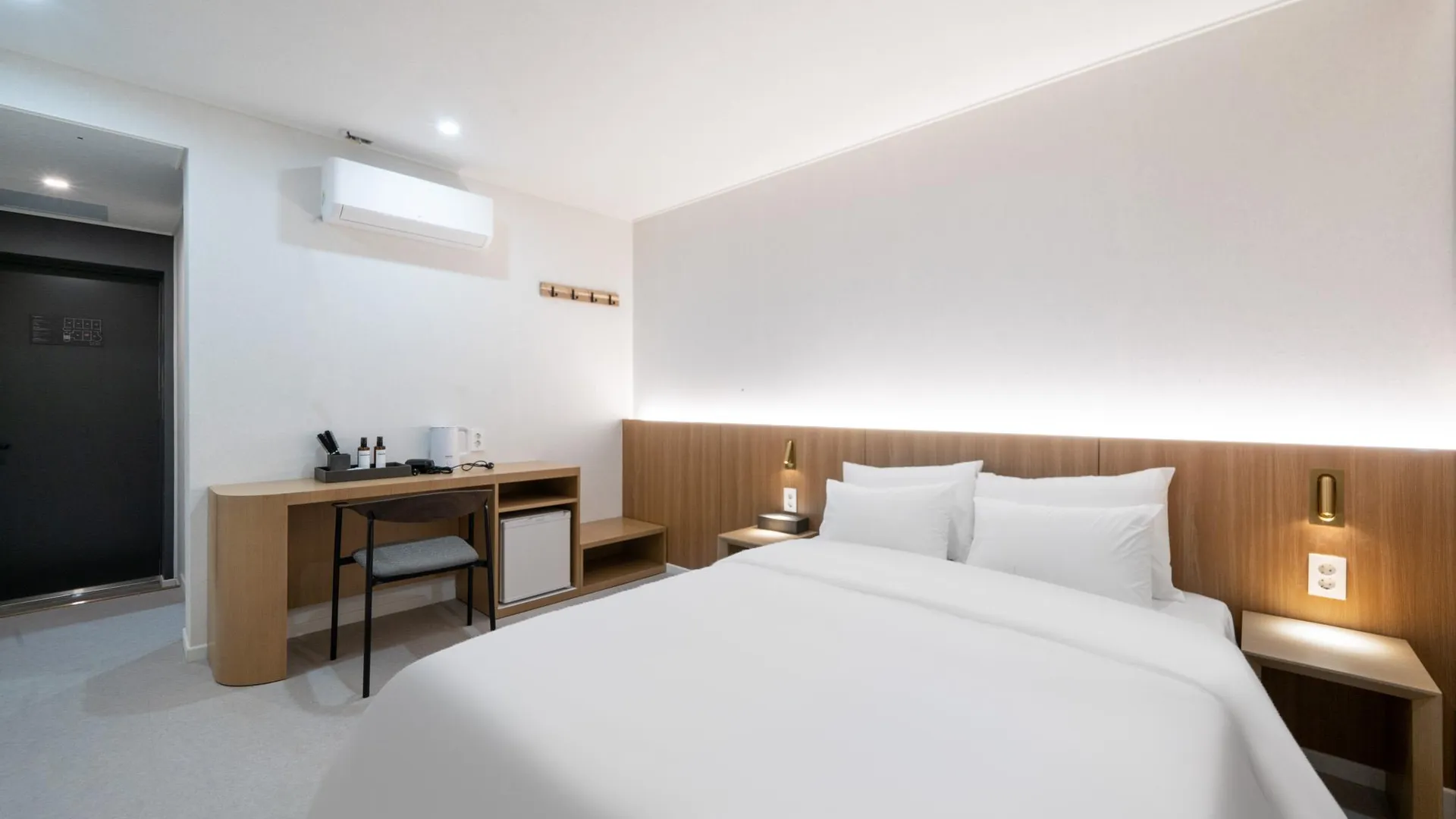 충주 충주 H Avenue 에이치에비뉴 충주역점 2성급 호텔 레스토랑