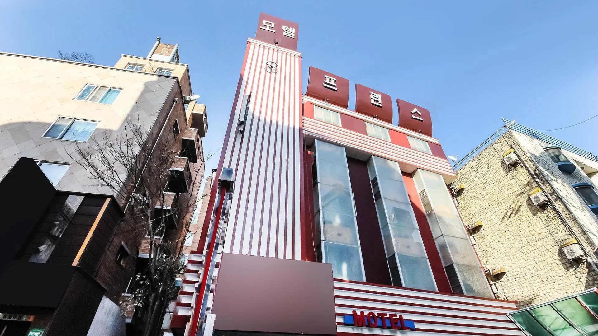 전주 전주 중화산동 호텔 인트로(HOTEL INTRO) 호텔 수영장