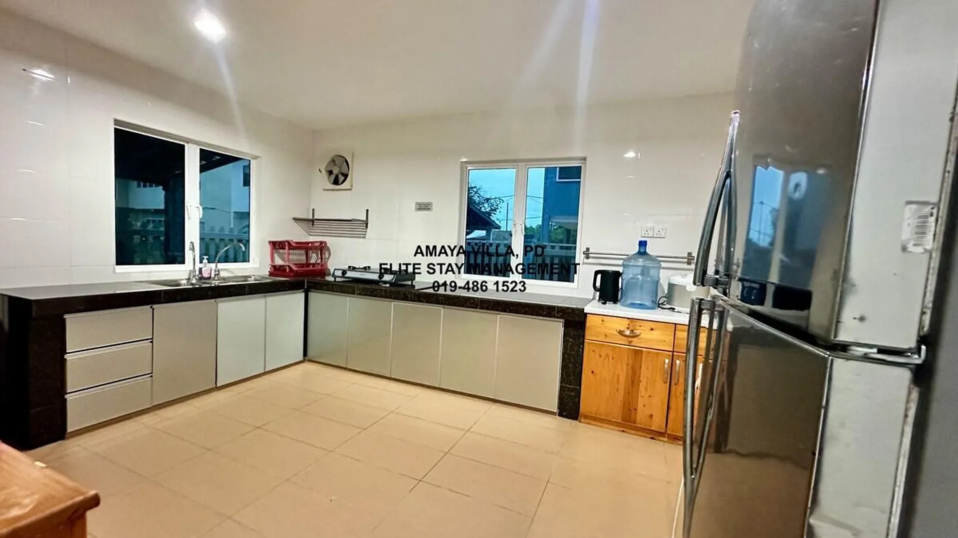 포트 딕슨 시 루사의 방갈로 (1500m², 침실 5개, 프라이빗 욕실 3개) 3성급 싱글룸 수영장